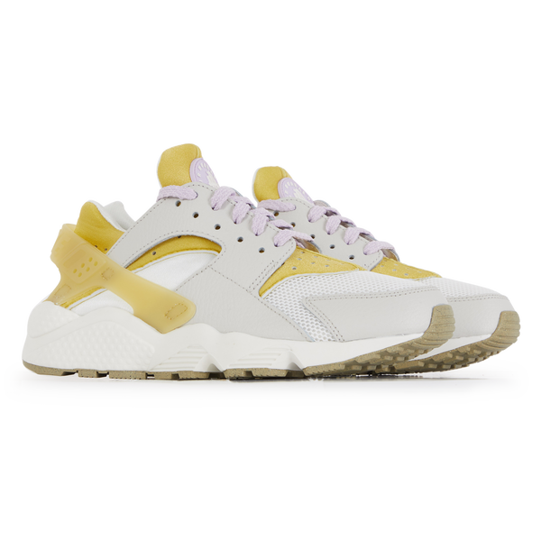 NIKE AIR HUARACHE BEIGE SNEAKERS FEMME Courir