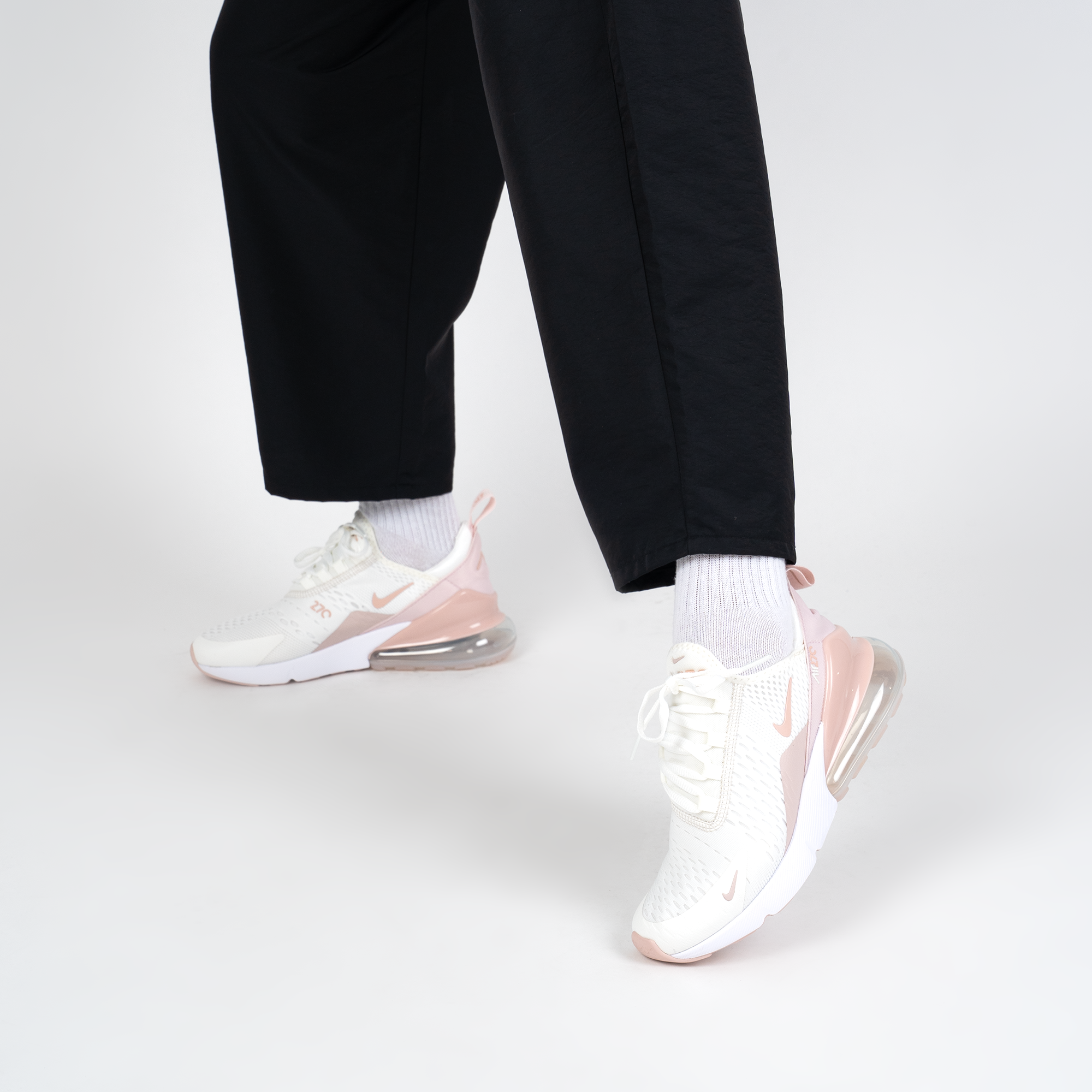 air 270 rose pale