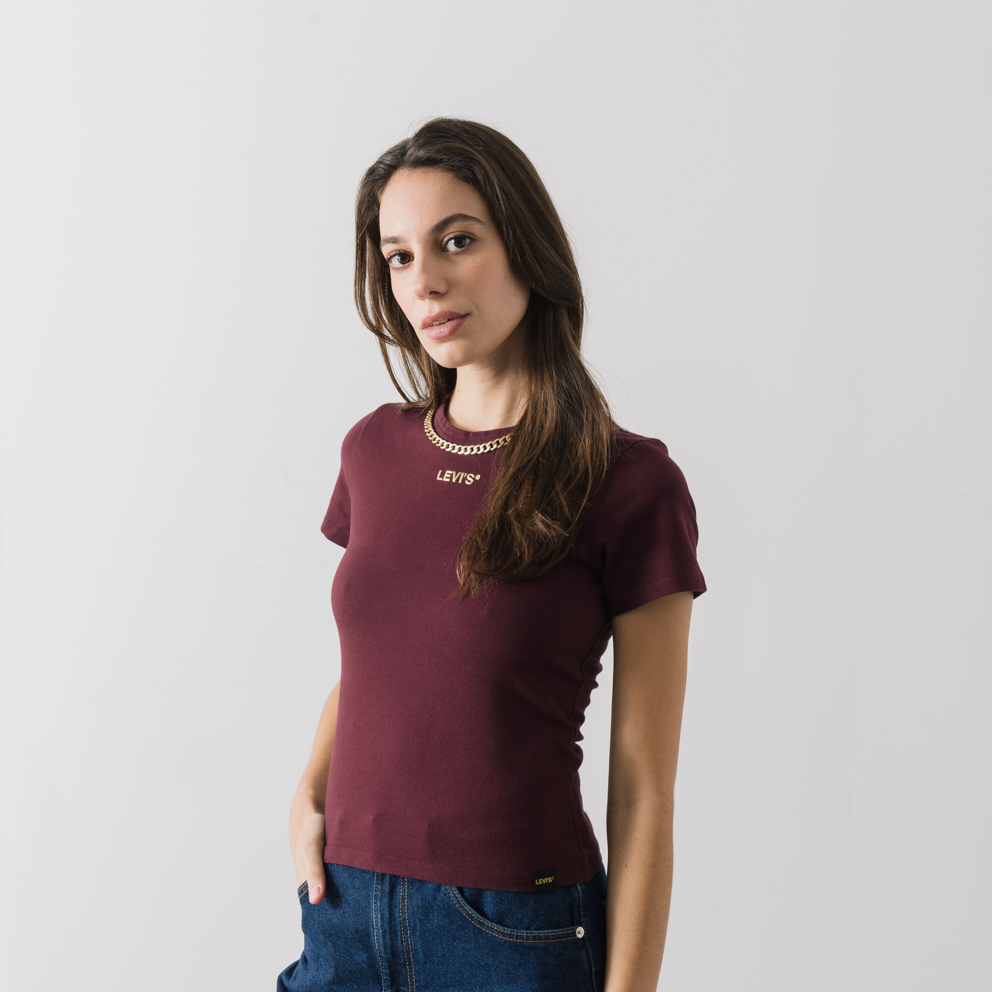 Levi's burgundy clearance t shirt