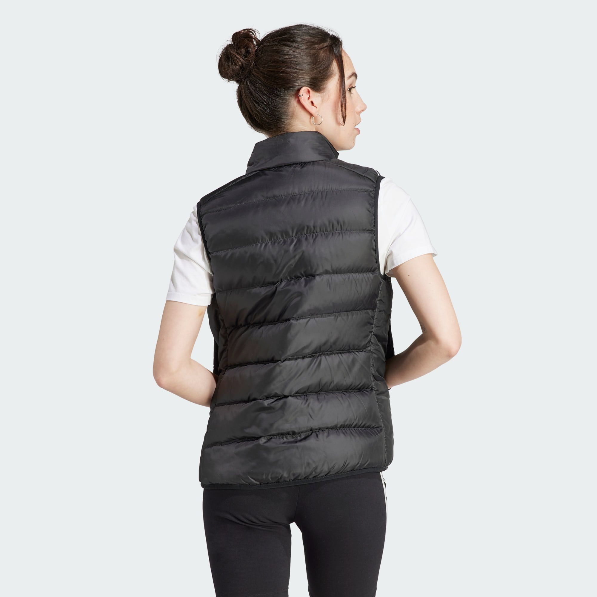 ADIDAS SPORTSWEAR Doudoune sans manches legere Essentials 3 bandes BLOUSON FEMME Black Courir