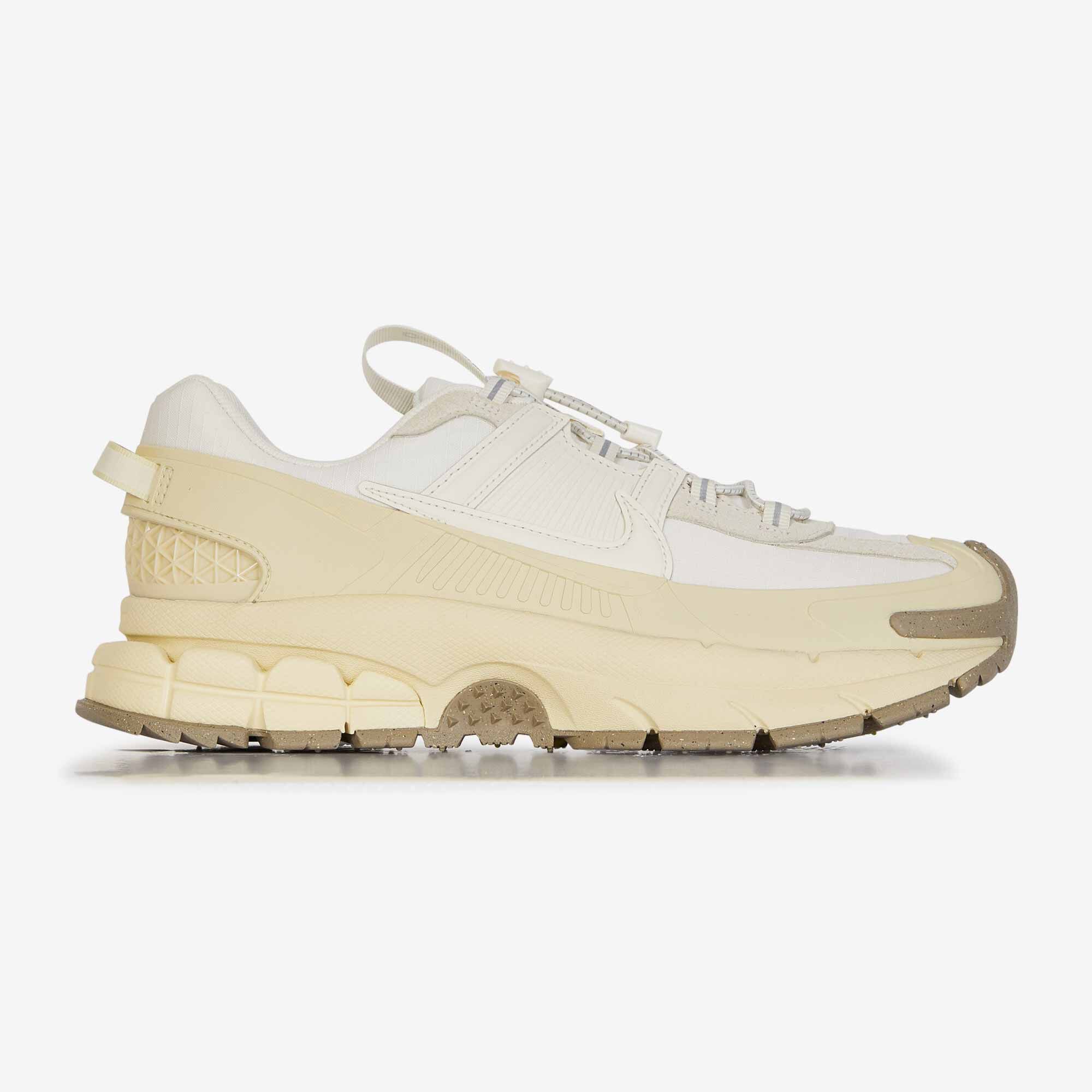 Zoom Vomero Roam Beige Zoom Vomero Roam Beige