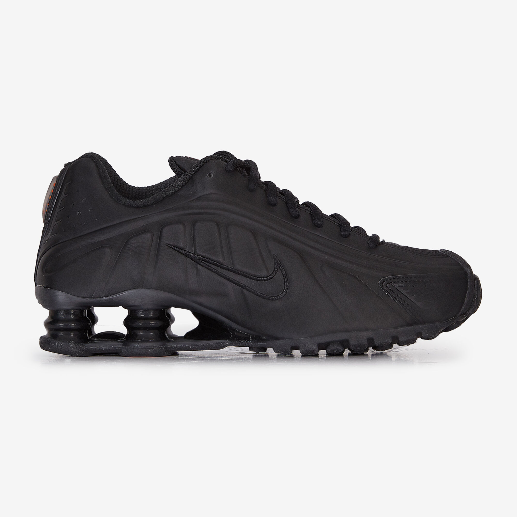 NIKE SHOX R4 NOIR SNEAKERS FEMME LACETS Courir