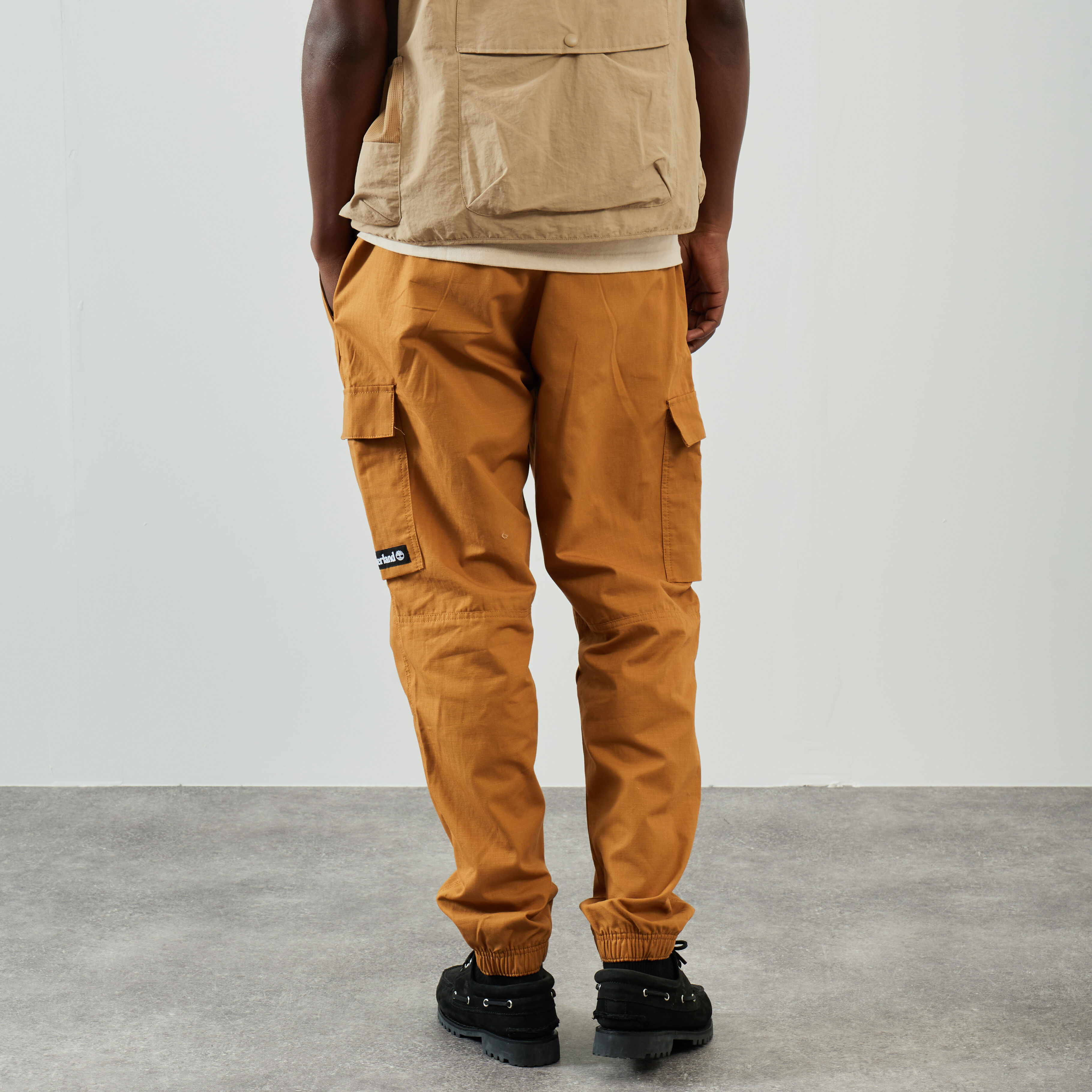 TIMBERLAND CARGO UTILITY JOGGERS YELLOW TROUSERS MEN Courir