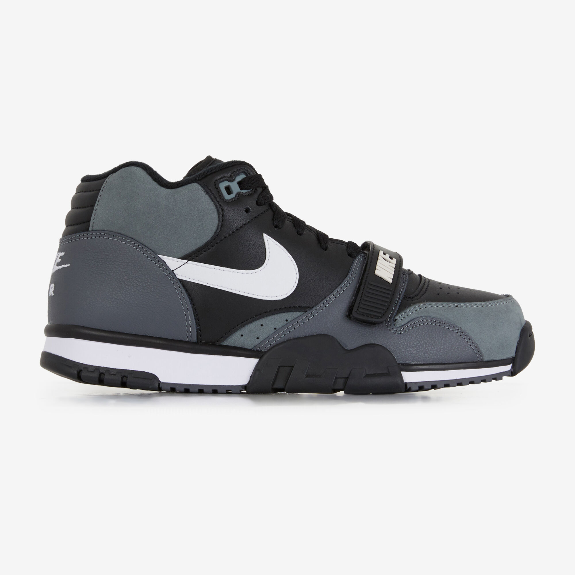NIKE AIR TRAINER 1 BLACK WHITE SNEAKERS MEN Courir