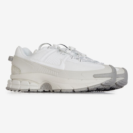 NIKE zoom vomero ZOOM VOMERO ROAM WHITE/BEIGE MEN