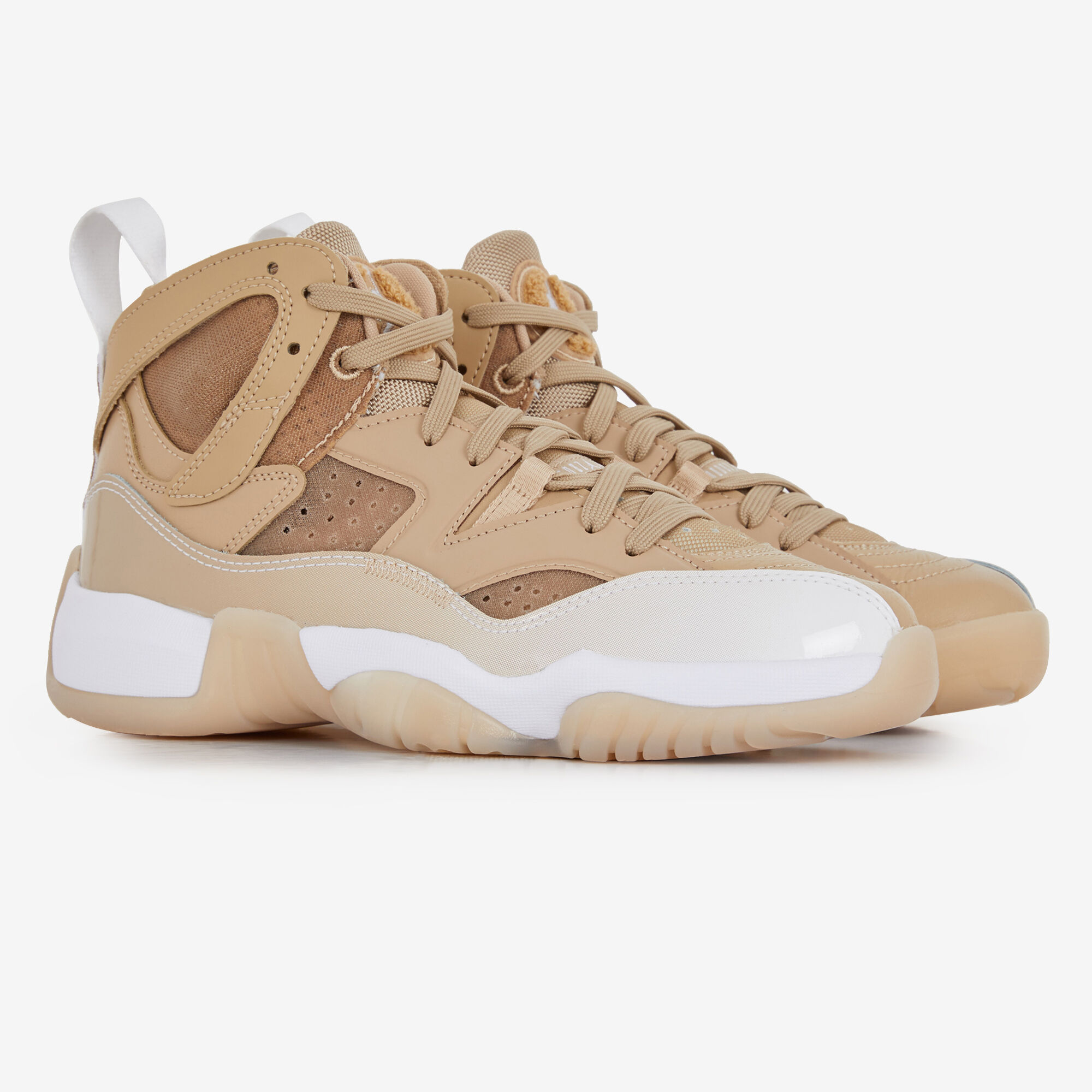 Jordan 11 beige shop white