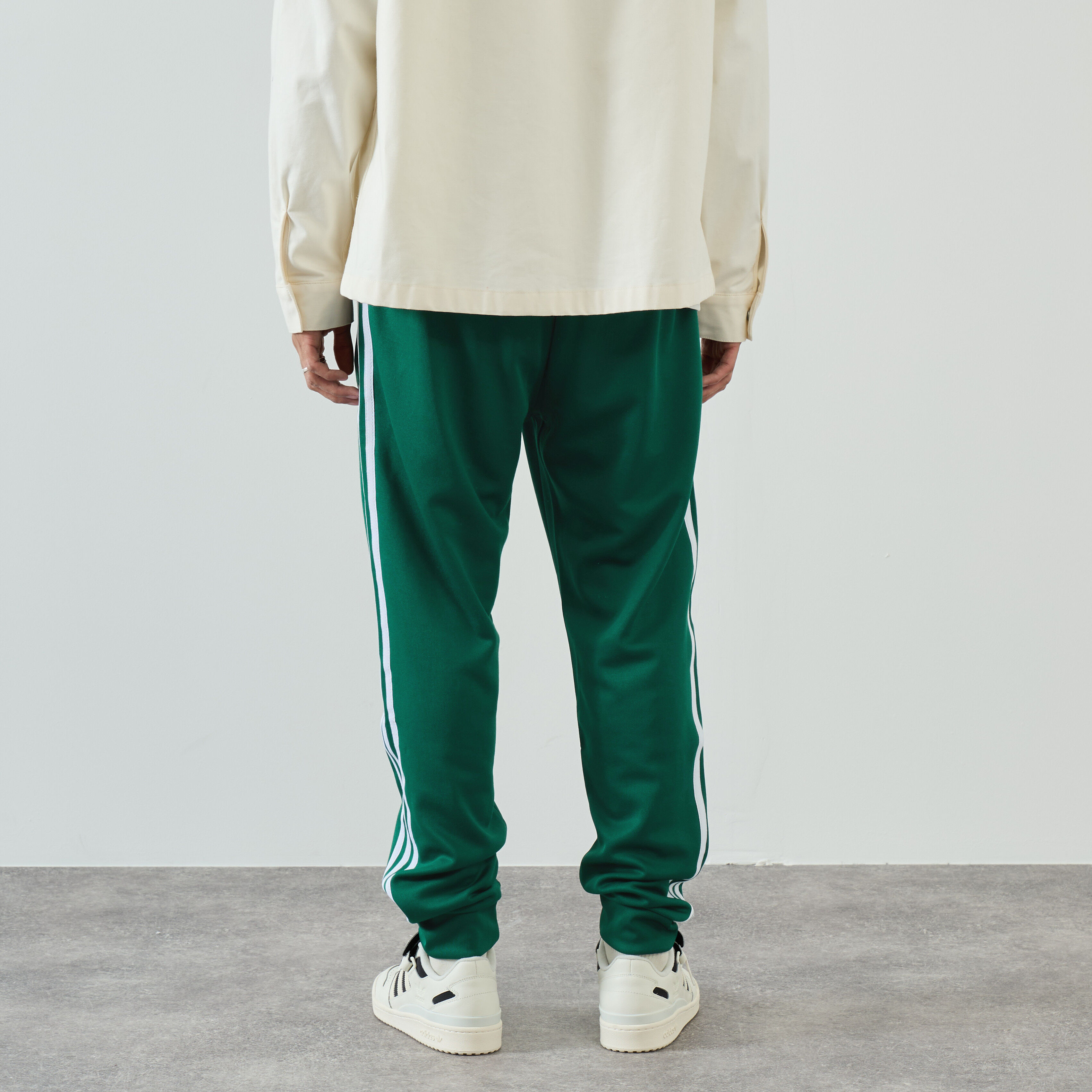 Adidas superstar pantalon sales