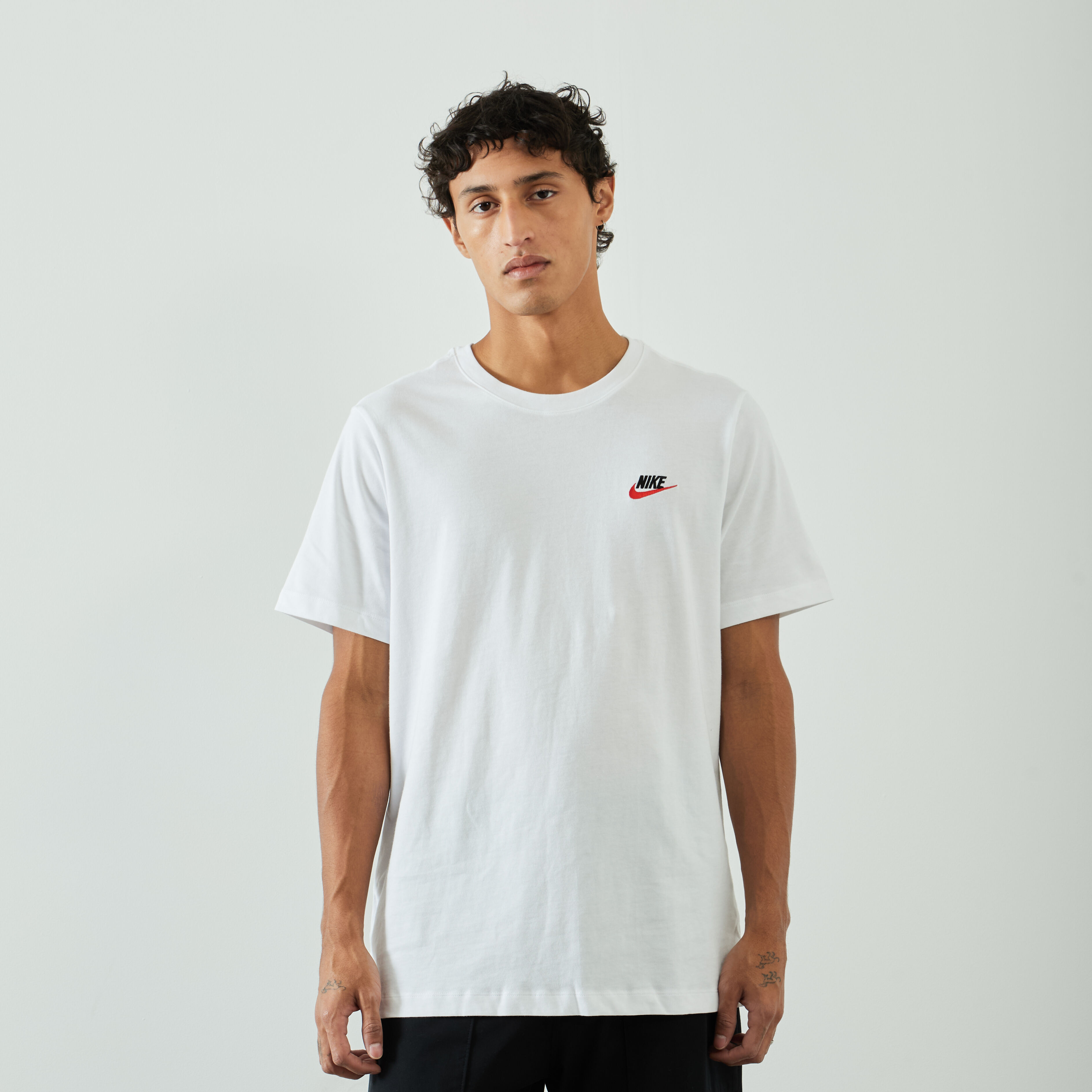 T shirt nike blanc homme sale