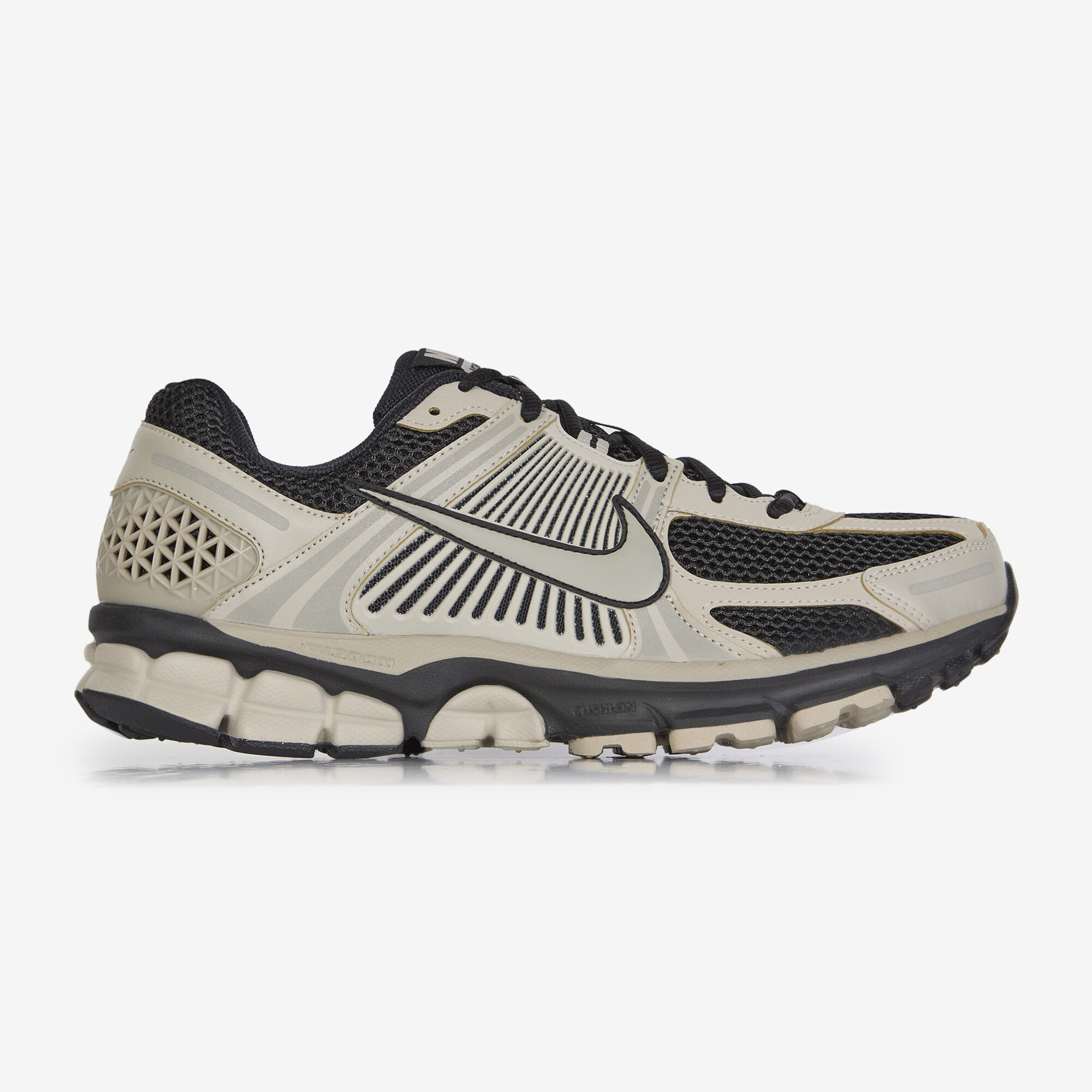 Chaussures Nike Zoom Vomero5 40 12 - vue 2