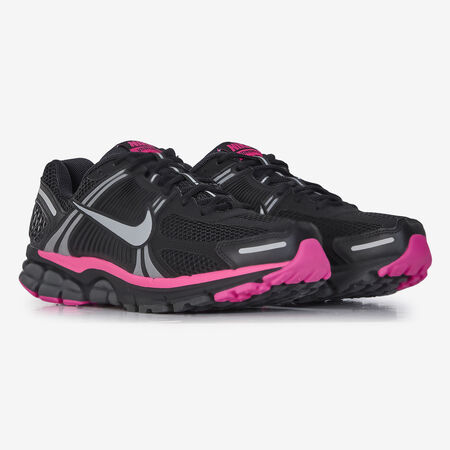 NIKE zoom vomero ZOOM VOMERO 5 BLACK/PINK MEN