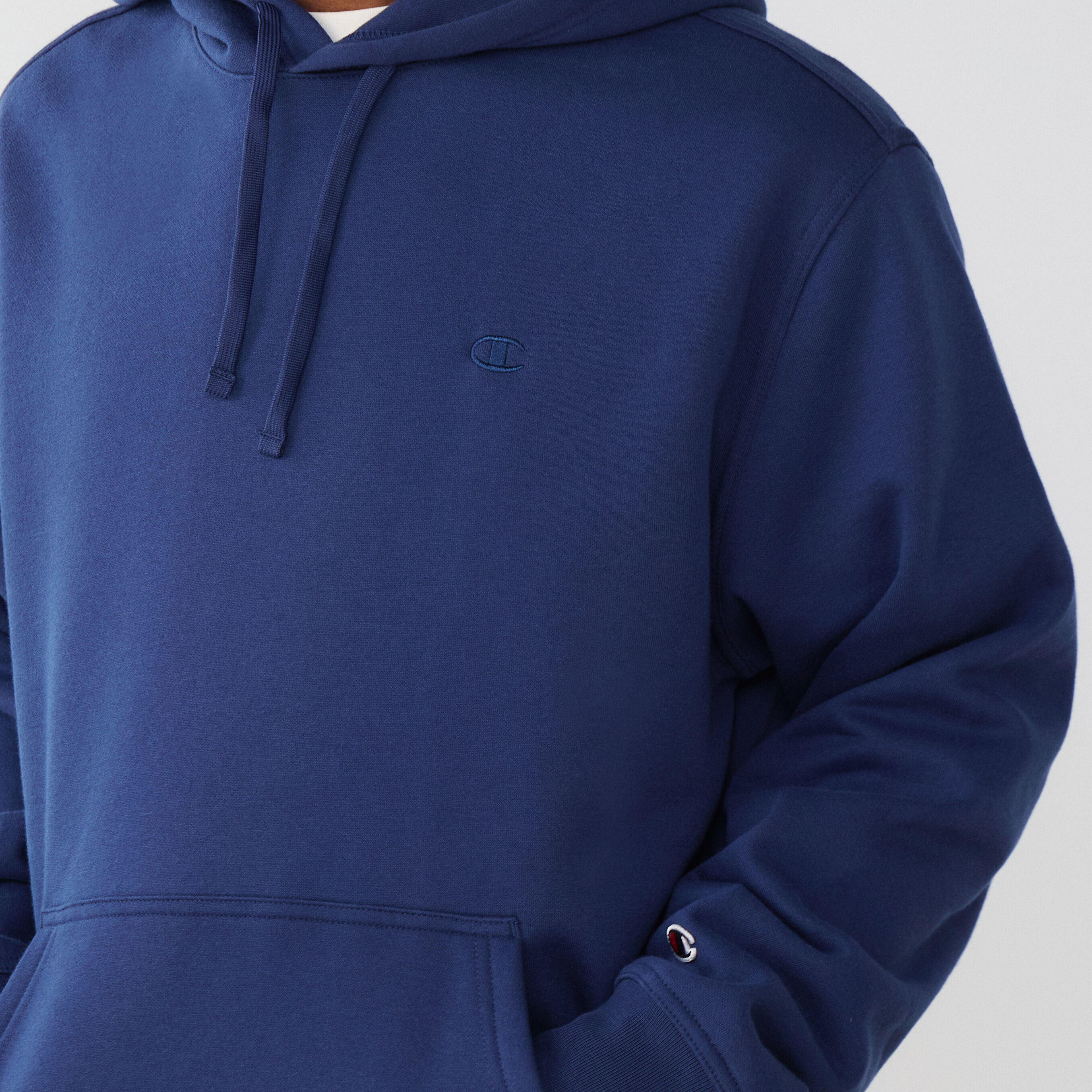 Men's champion navy blue sweatshirt discount