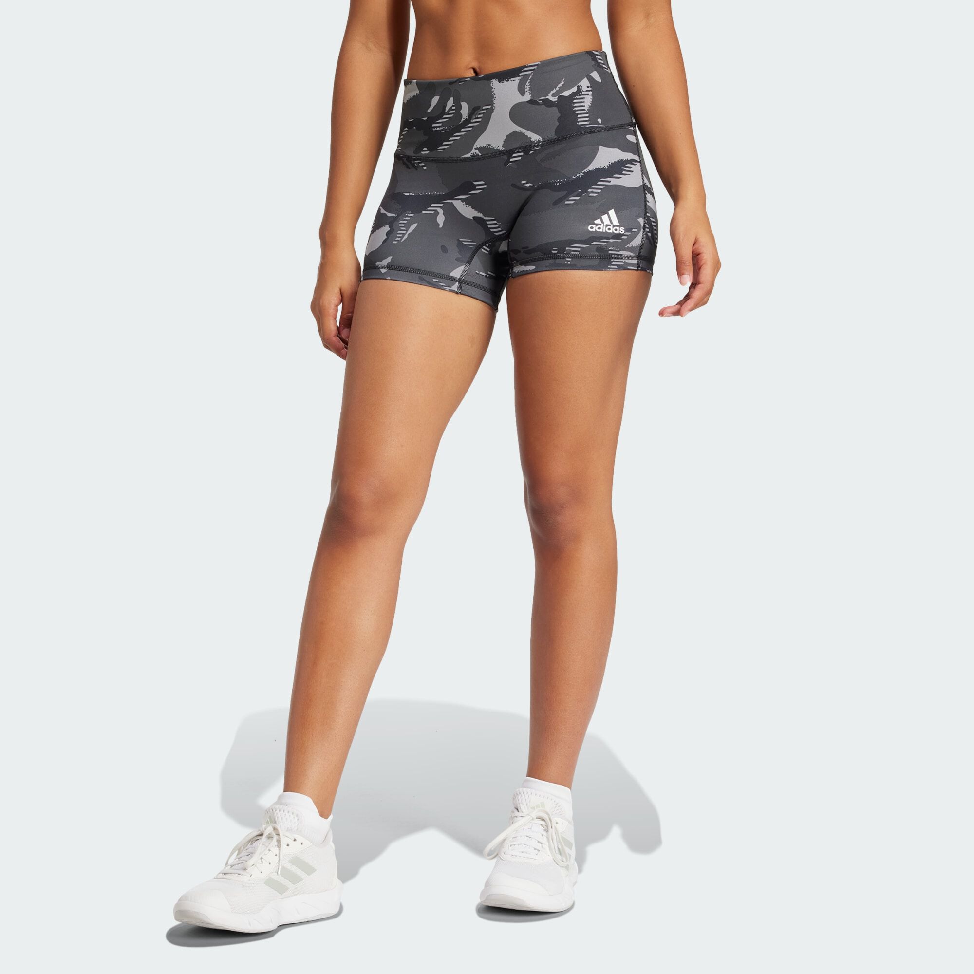 Shorts courts longs ADIDAS FEMME GRIS Collections 2024 Courir