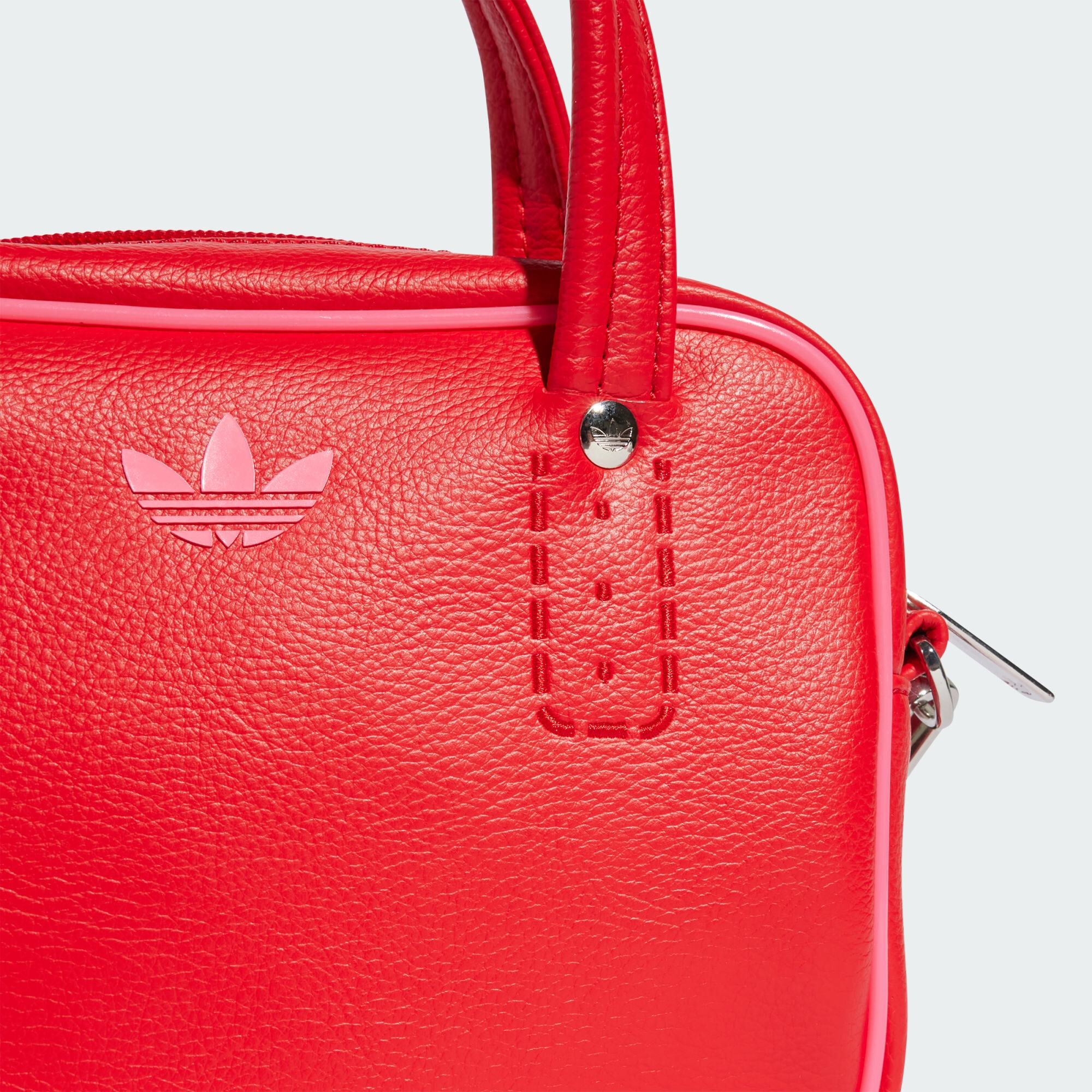 ショルダーバッグ・ポシェット ADIDAS Adicolor XS Bag TF5D0003 adidas ショルダーバッグ アディカラー XS バッグ / アディダス