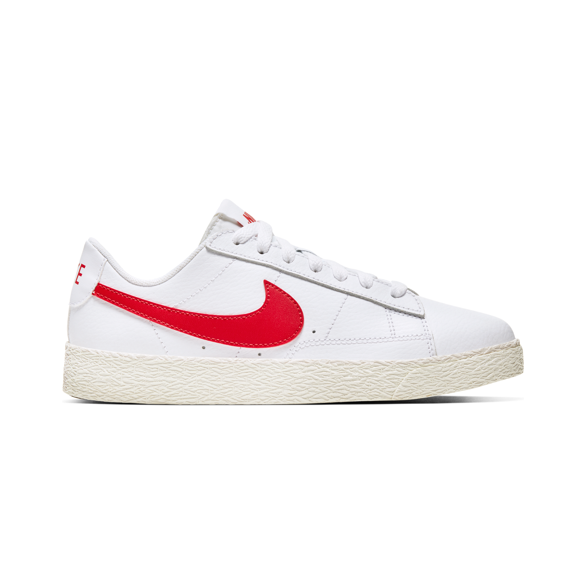 Nike blazer low femme blanche