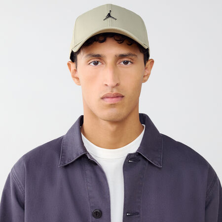 JORDAN CASQUETTE RISE METAL JUMPMAN BEIGE HOMME