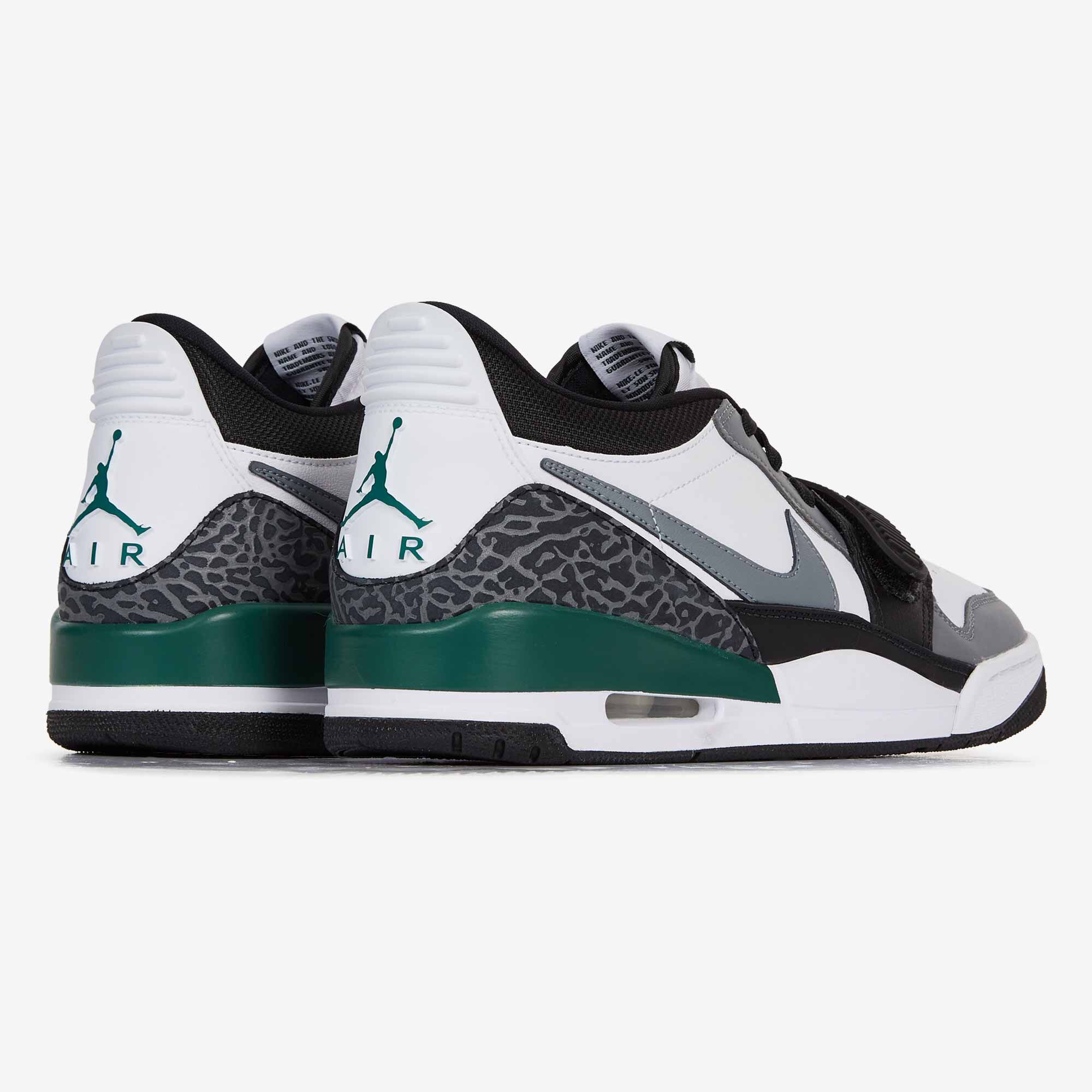 Courir ouvert le dimanche jordan top