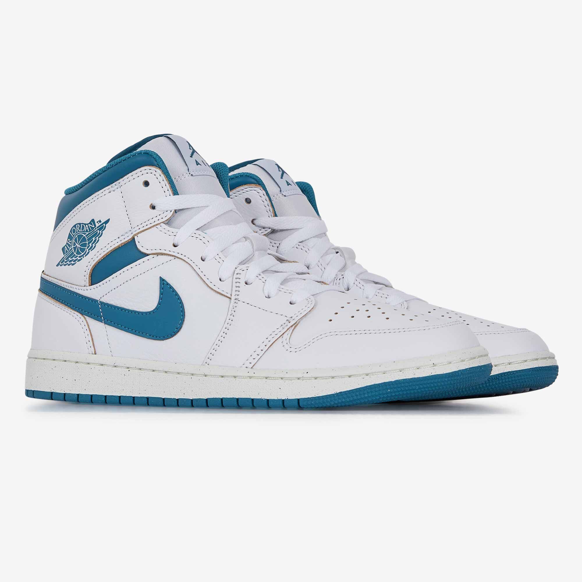 JORDAN AIR JORDAN 1 MID SE WHITE BLUE SNEAKERS MEN Courir