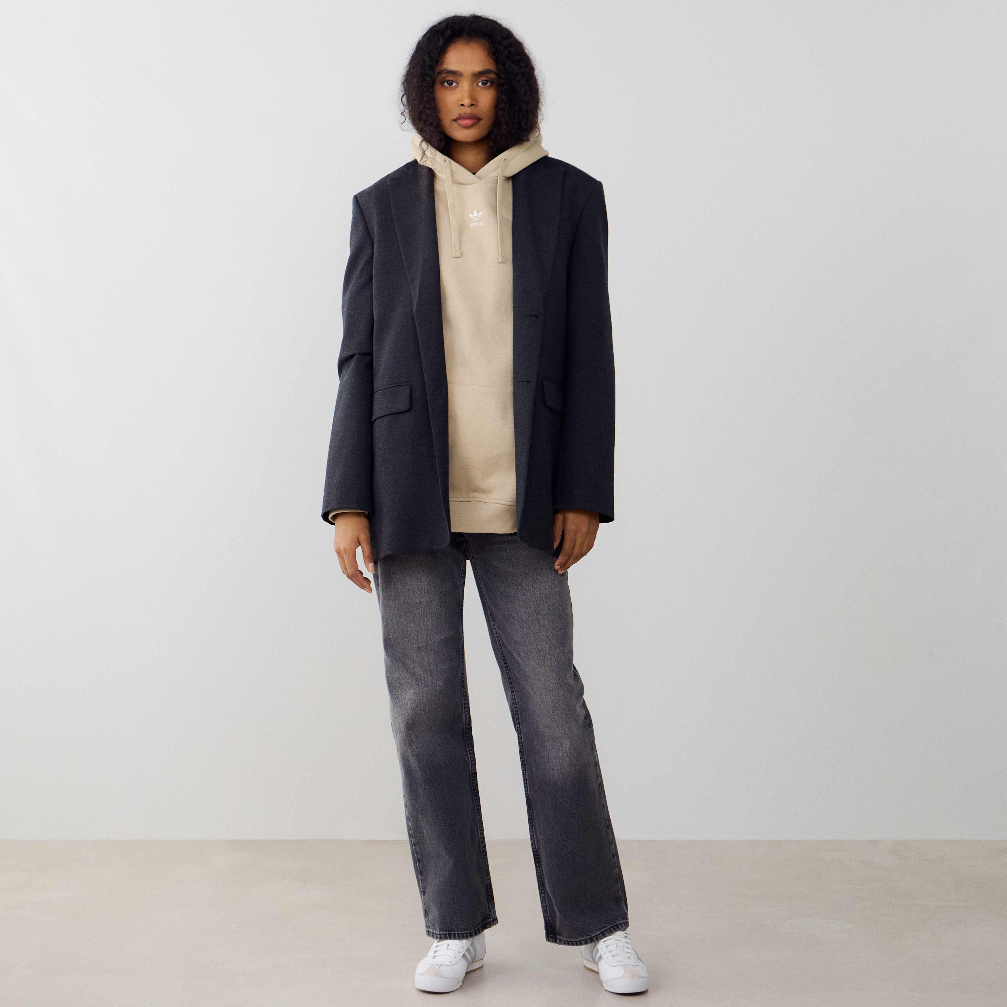 Sweat shirt adidas EU - vue 3