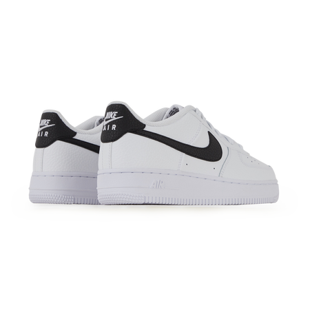 NIKE AIR FORCE 1 LOW SNEAKERS ENFANT BLANC NOIR LACETS Courir