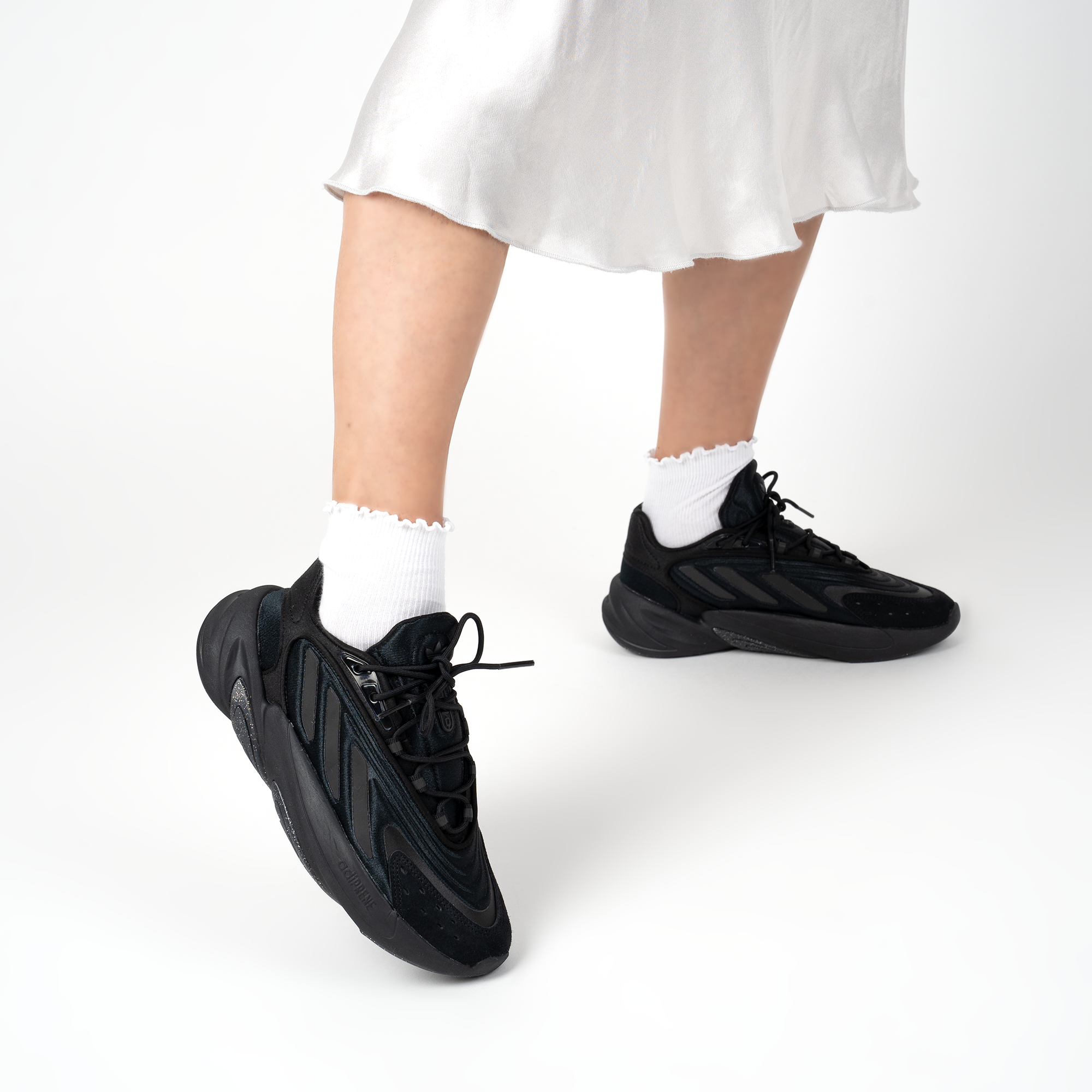 adidas black ozelia