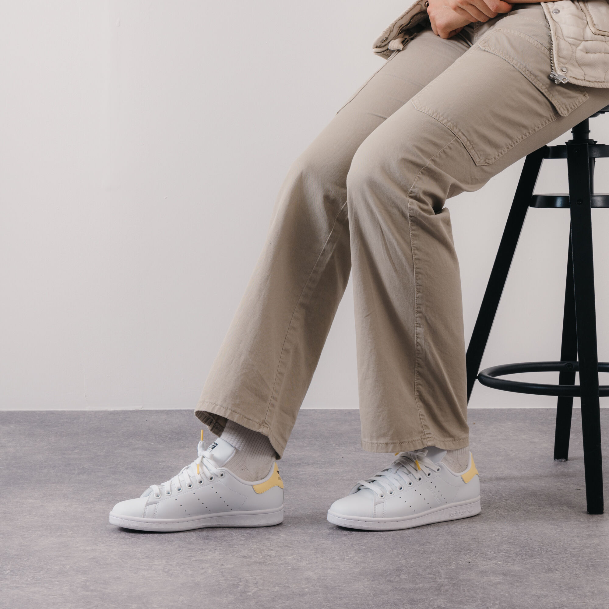 Adidas stan smith on sale croco femme jaune