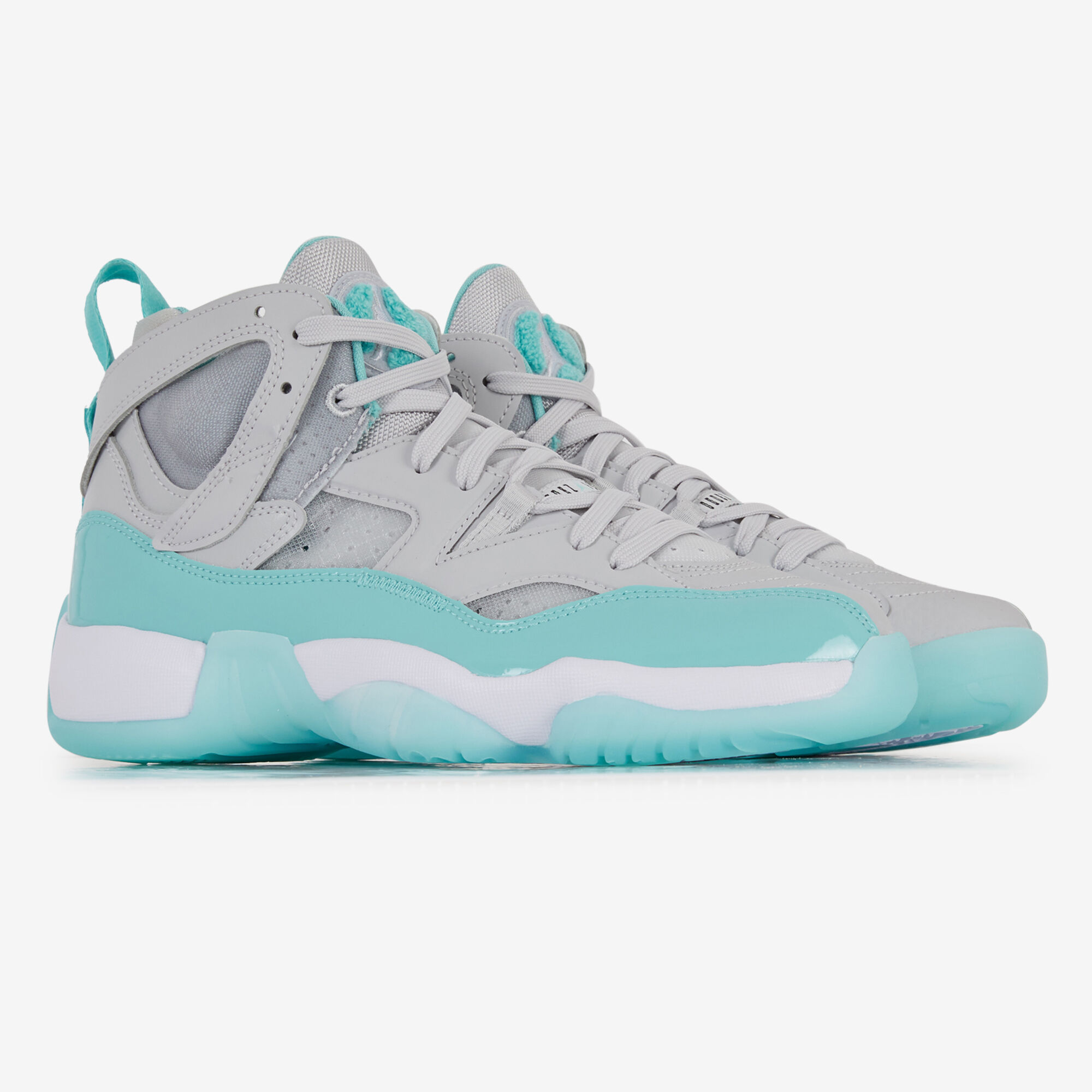 Girl jordans sales size 8