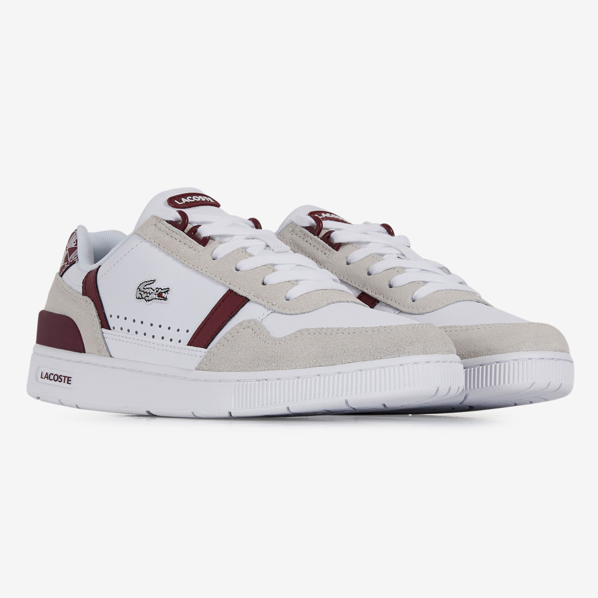Lacoste sneakers and clothing Courir