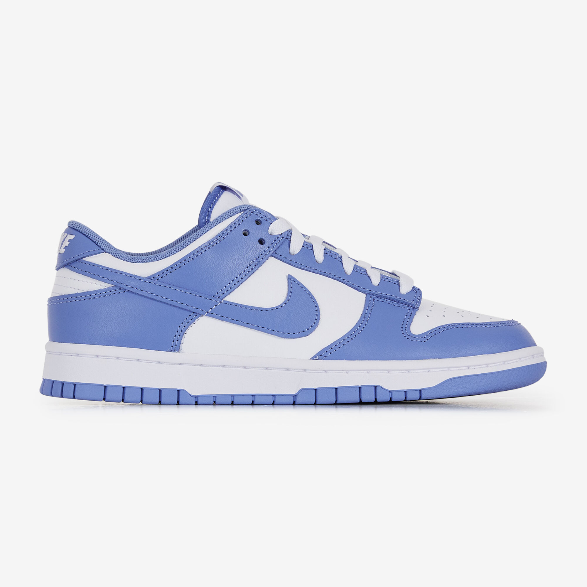 Nike blue deals sneaker