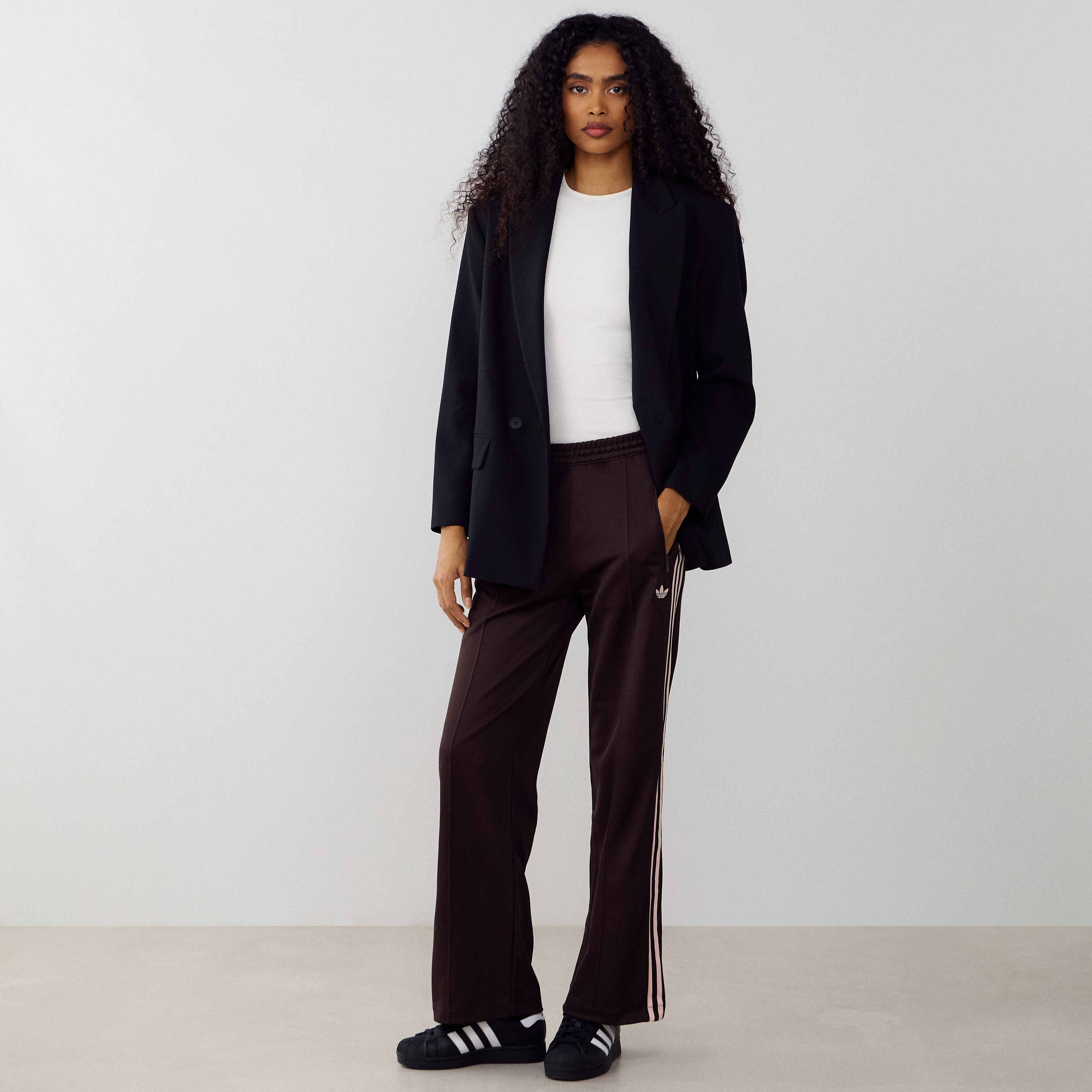 Jogging adidas EU - vue 3