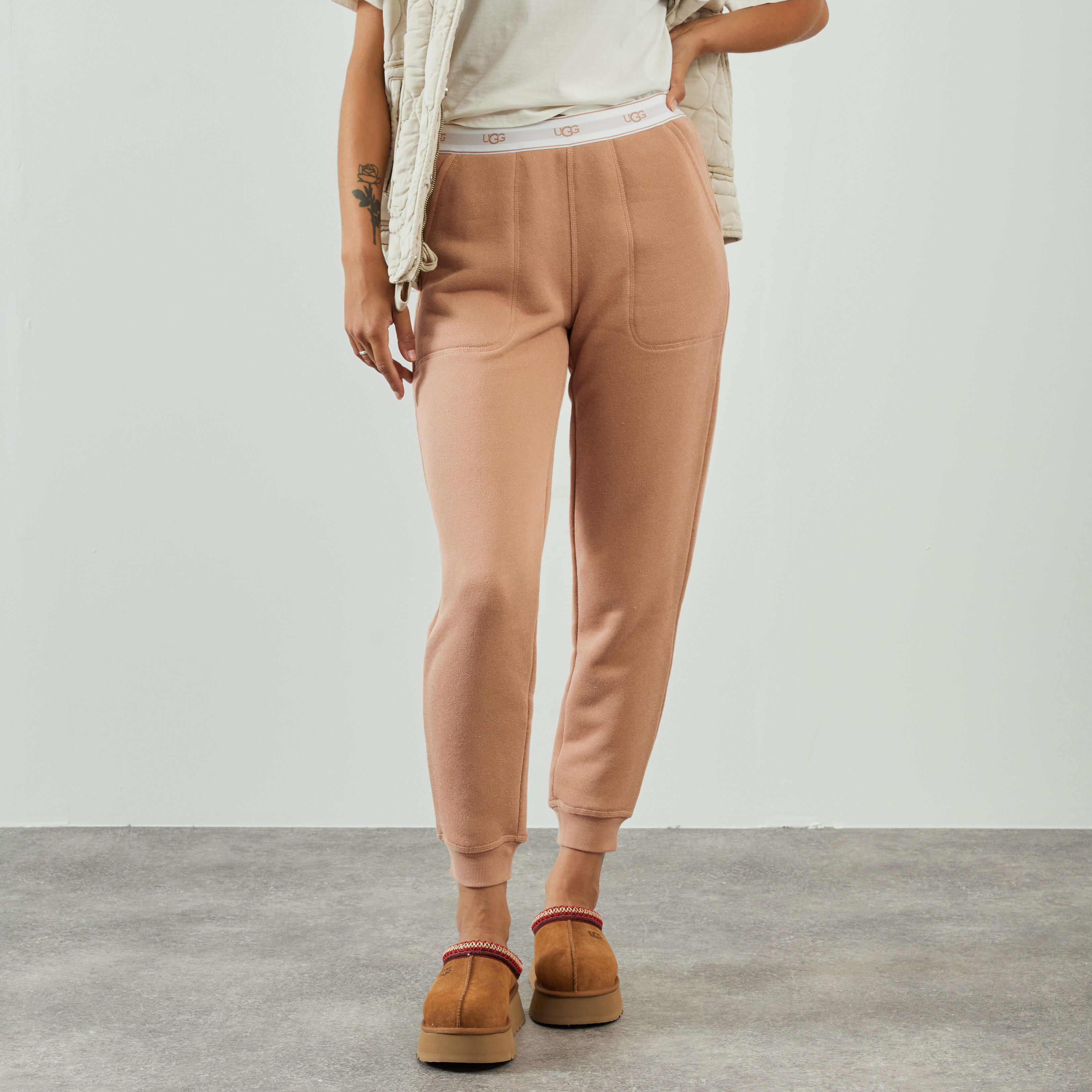 Uggs femme courir hot sale