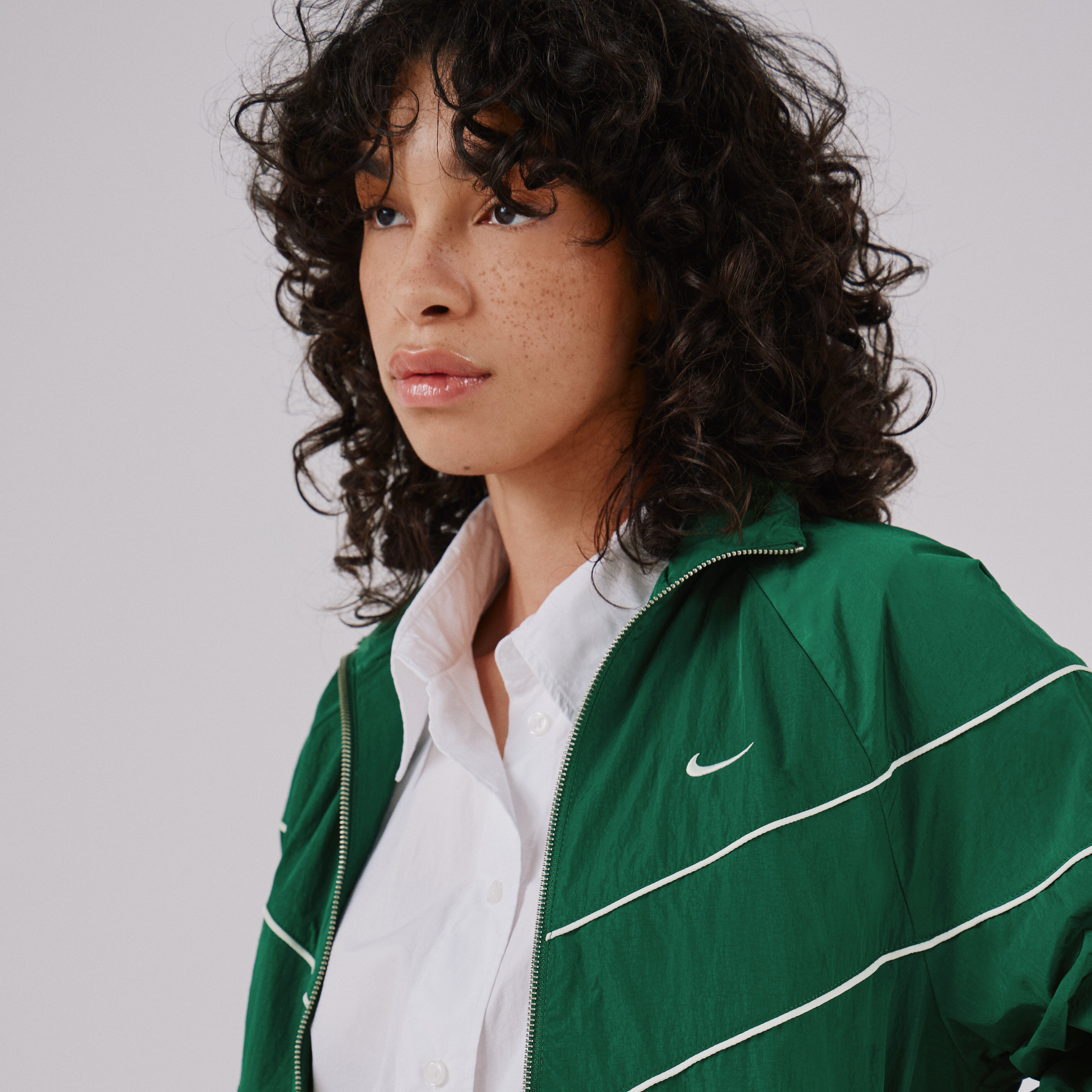 NIKE JACKET TRACKSUIT FZ GREEN/WHITE - JACKETS WOMEN