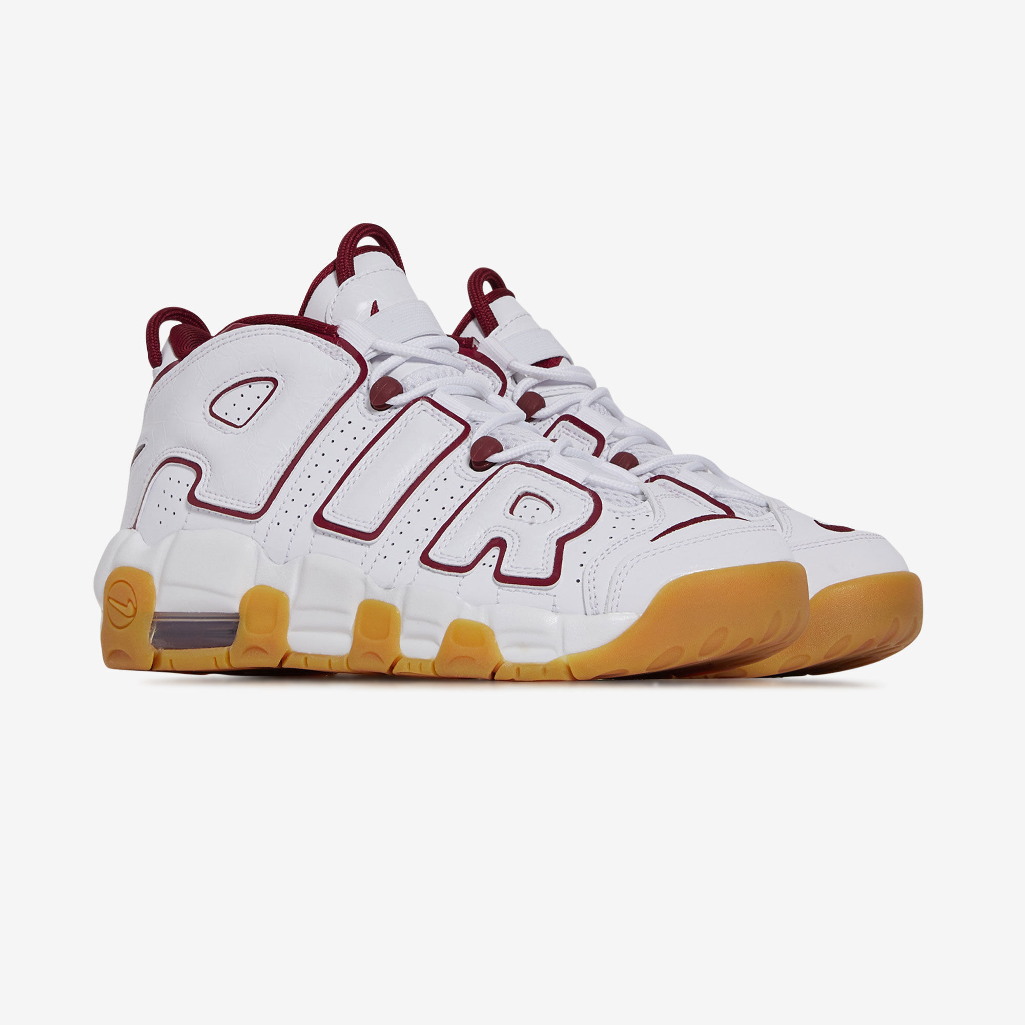 Outlet trainers clothing and accessories