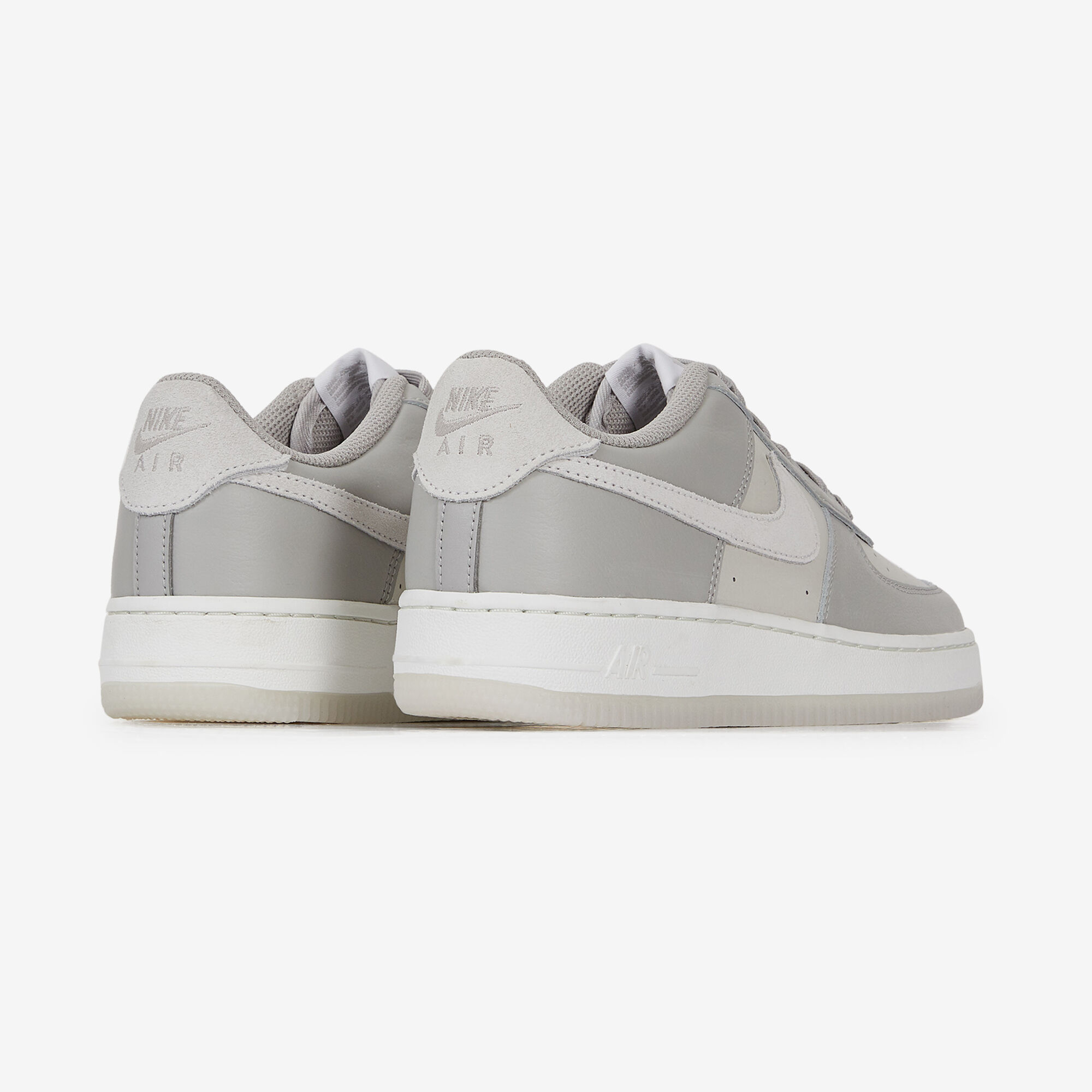 Nike air force 1 junior white size 4 outlet