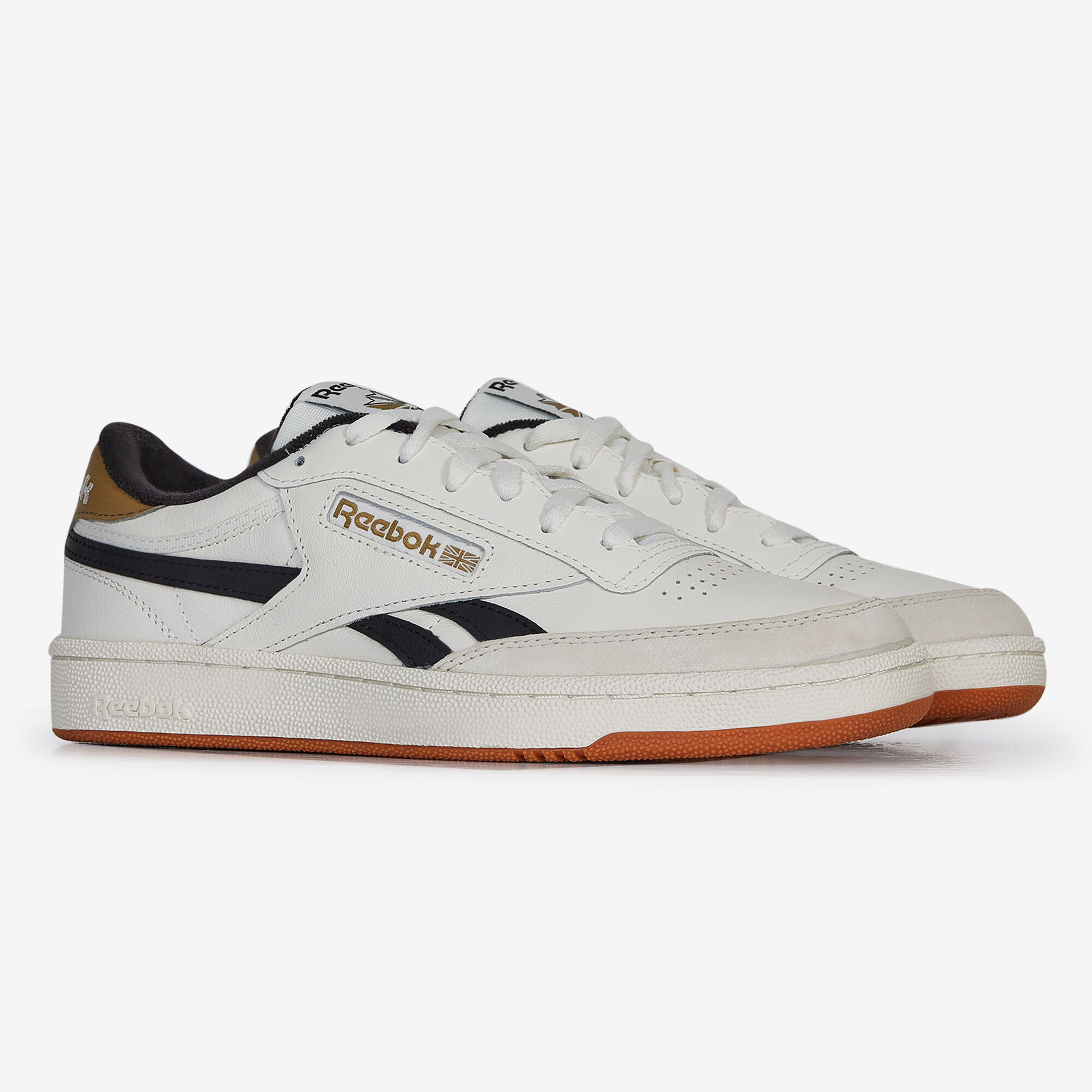 Reebok sneakers and clothing Courir