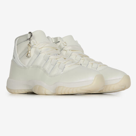 JORDAN AIR JORDAN 11 RETRO BEIGE WOMEN