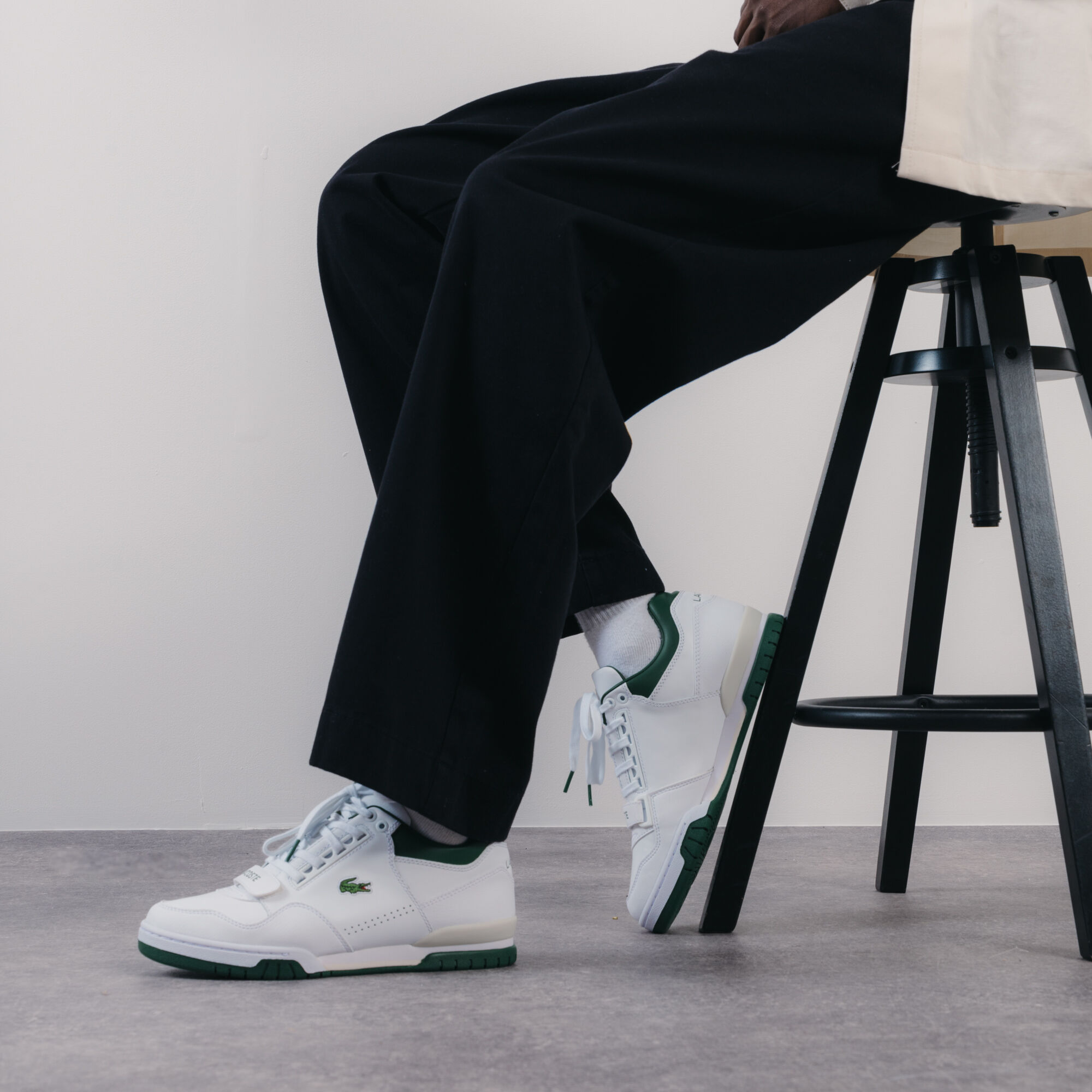 LACOSTE MISSOURI WHITE GREEN SNEAKERS MEN Courir