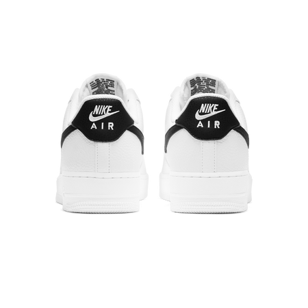 NIKE AIR FORCE 1 LOW SNEAKERS HOMME BLANC NOIR LACETS Courir
