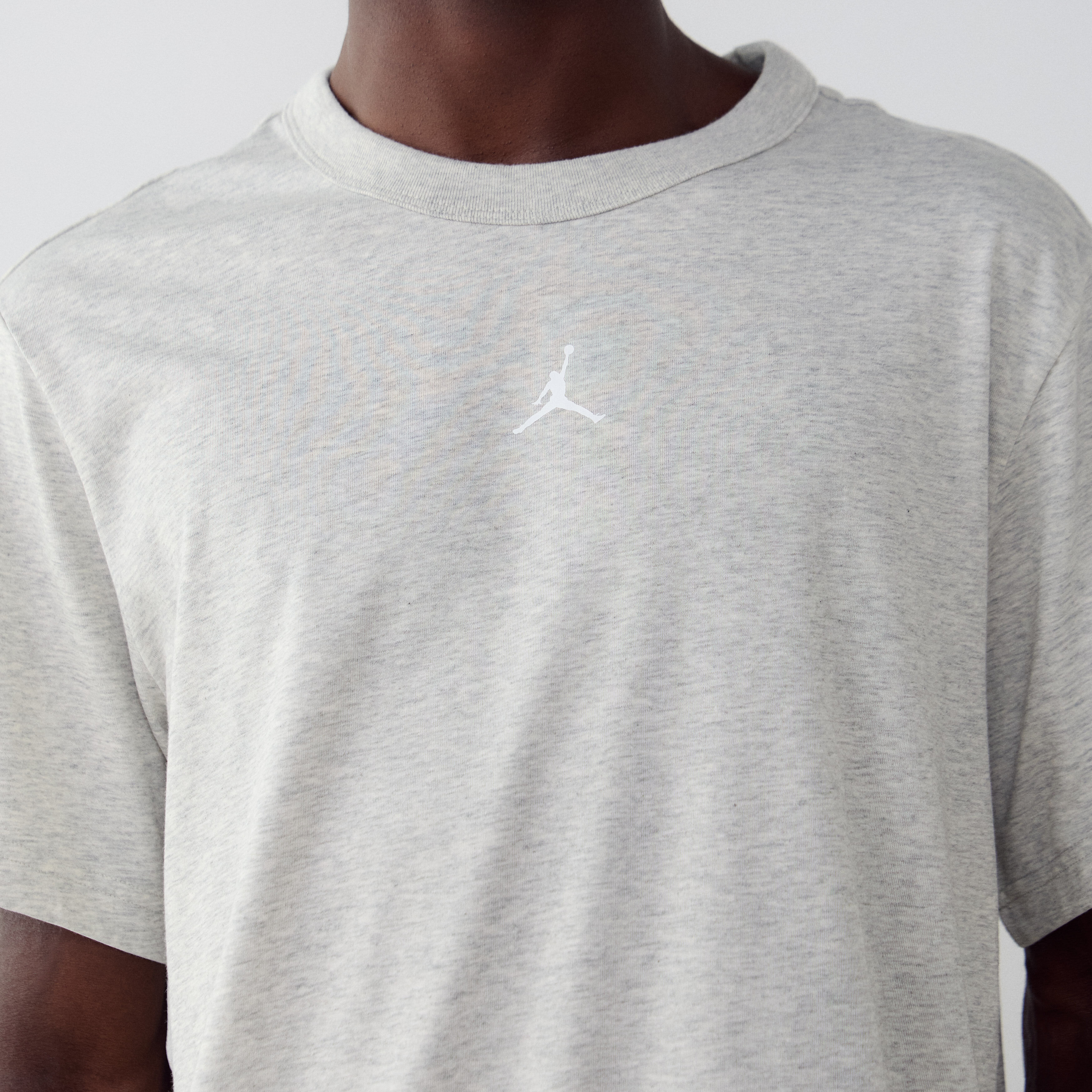 Tee Shirt Centered Logo  Gris/blanc