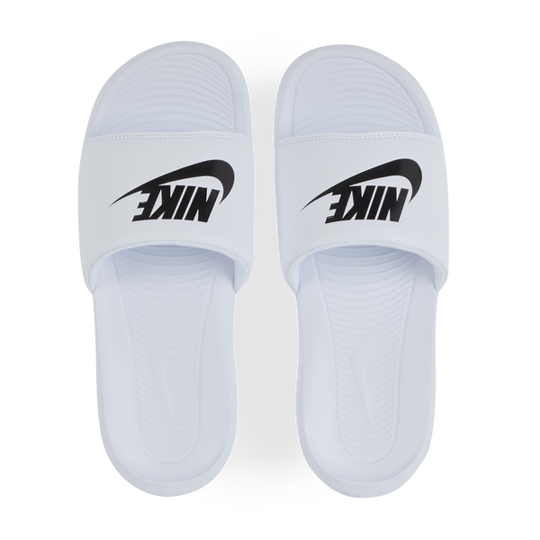 White sliders top nike