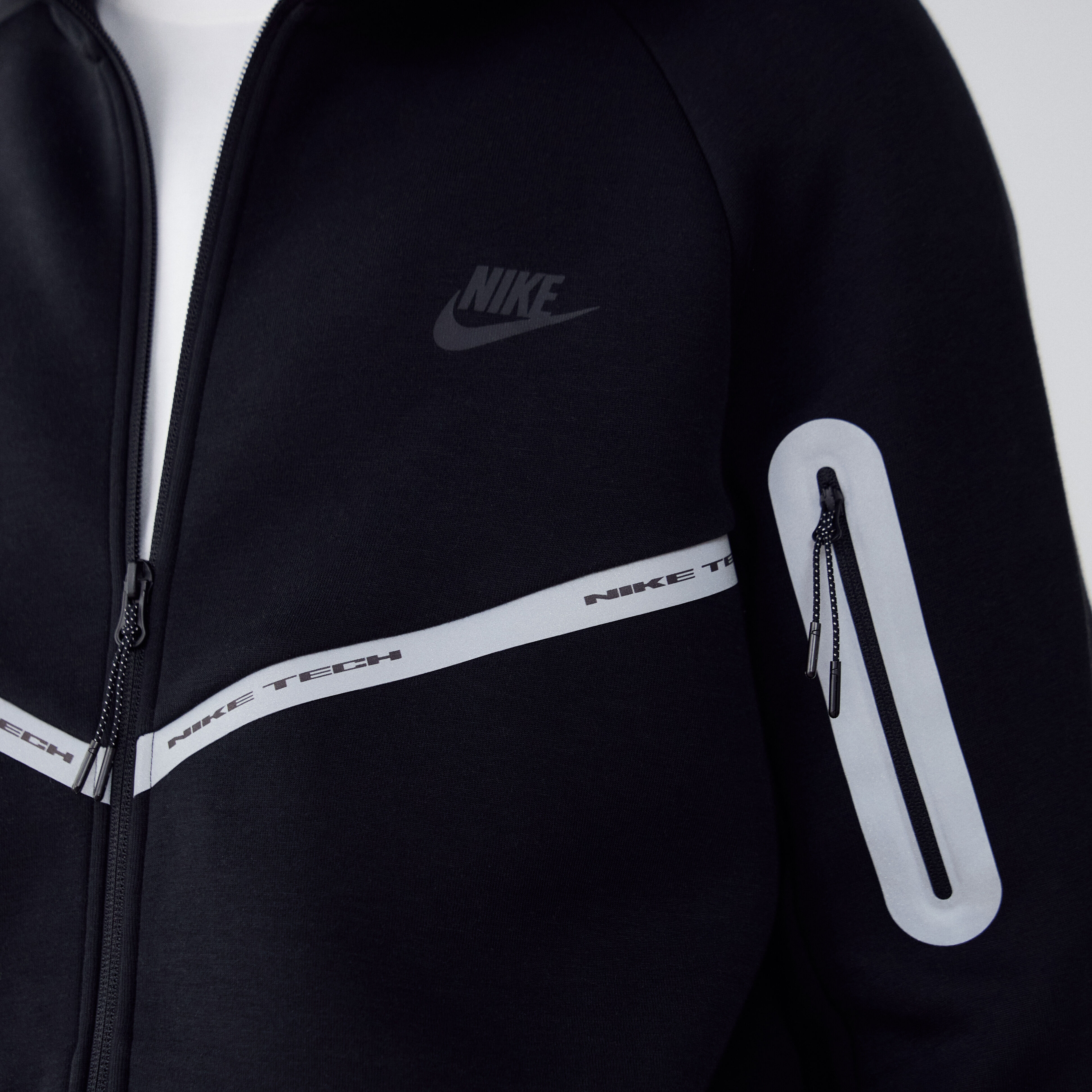 Veste Nike TECH FLEECE FULL ZIP HOODIES EU - vue 4