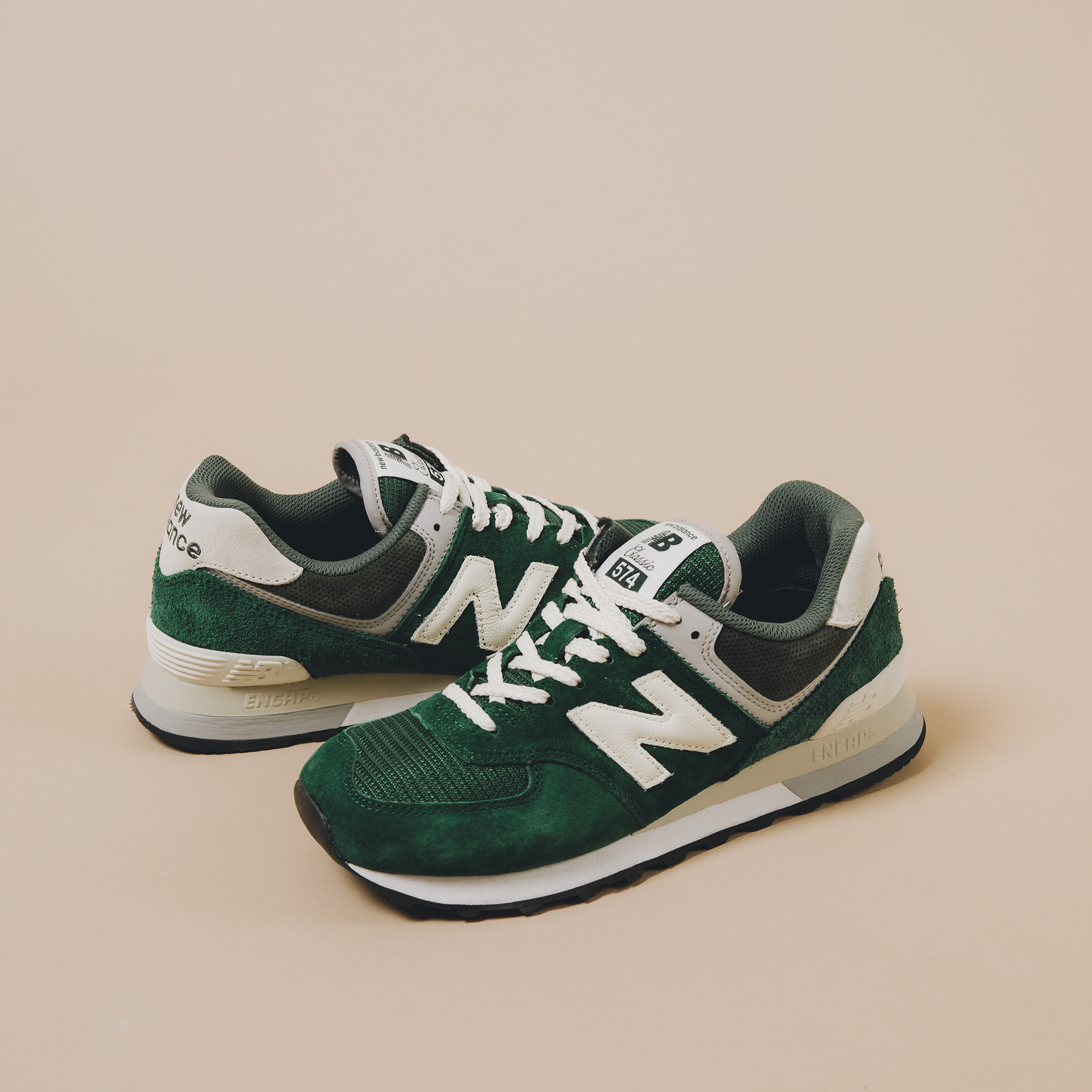 NEW BALANCE 574 PREMIUM VERT/BLANC SNEAKERS HOMME