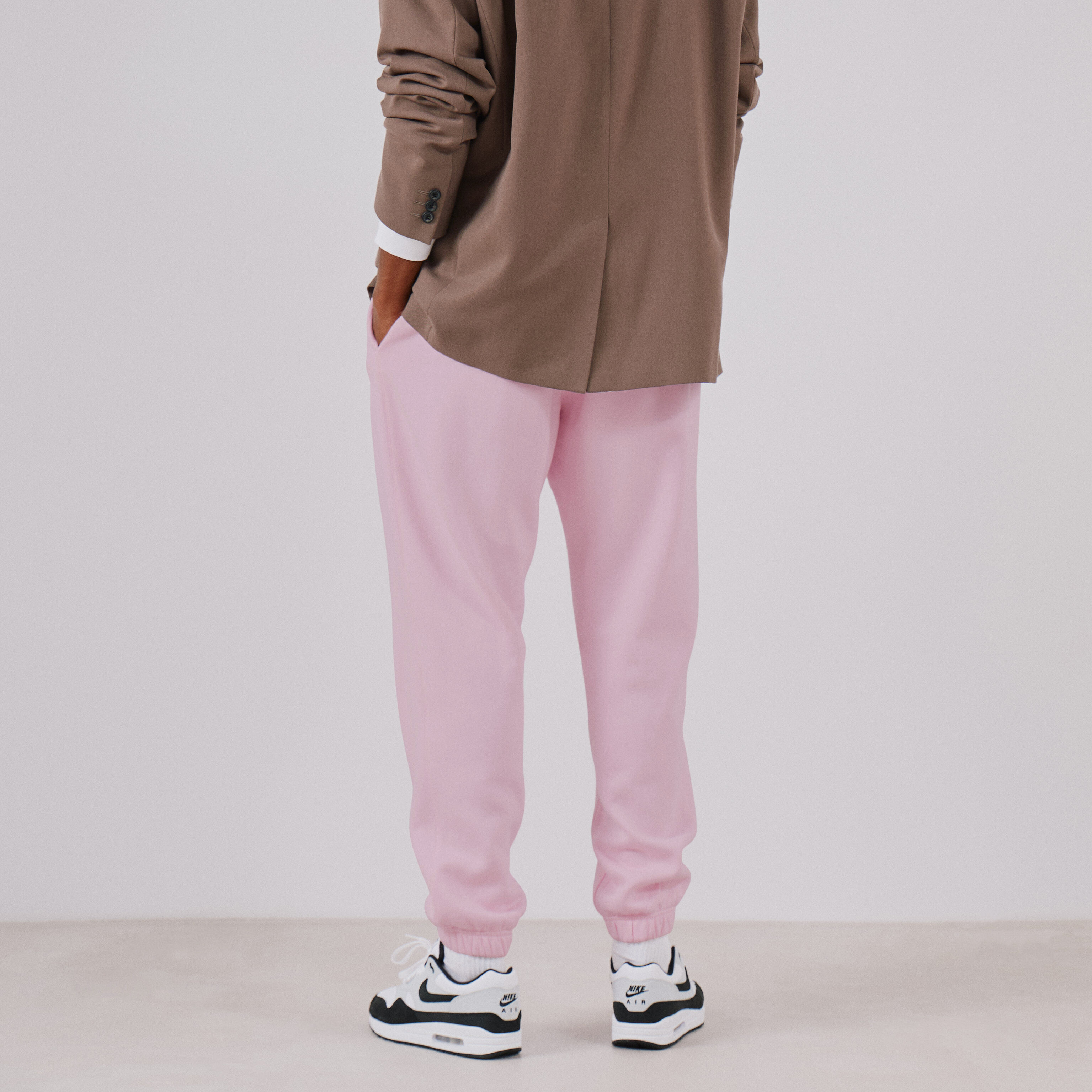 Pantalon nike rose homme on sale