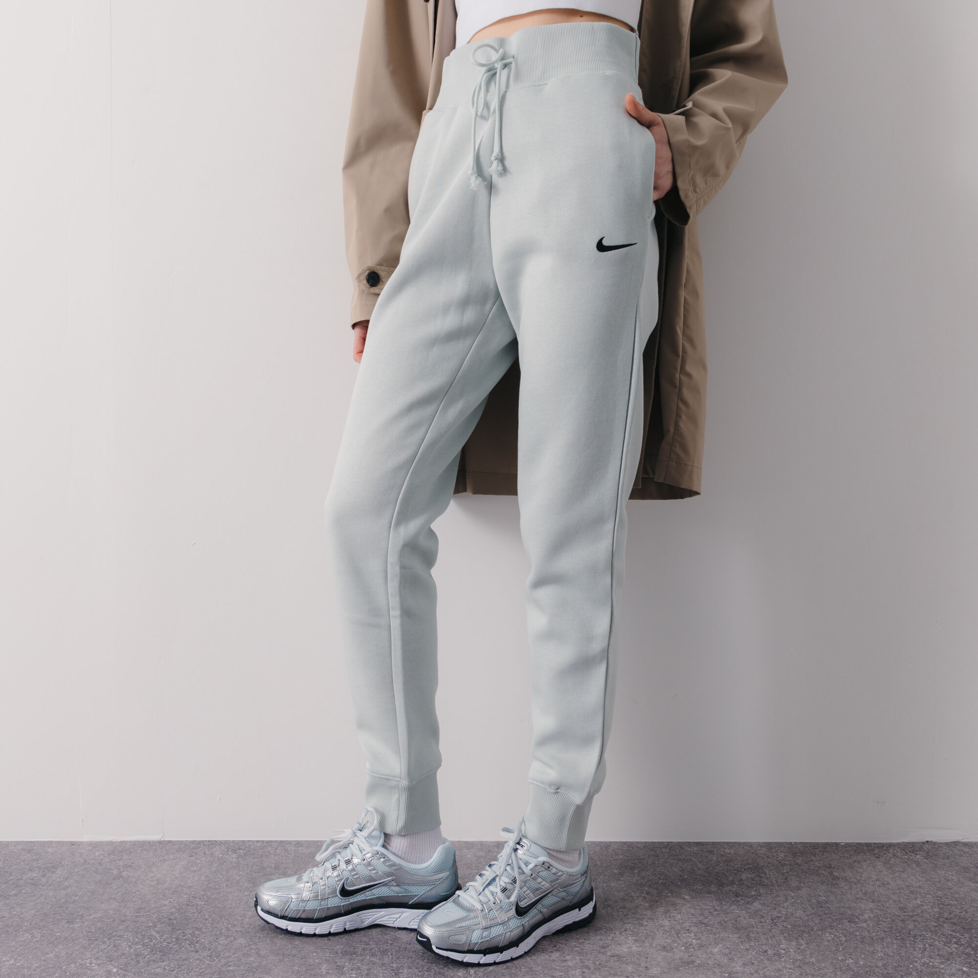 NIKE MIDI SWOOSH JOGGERS VERT D EAU TROUSERS WOMEN Courir