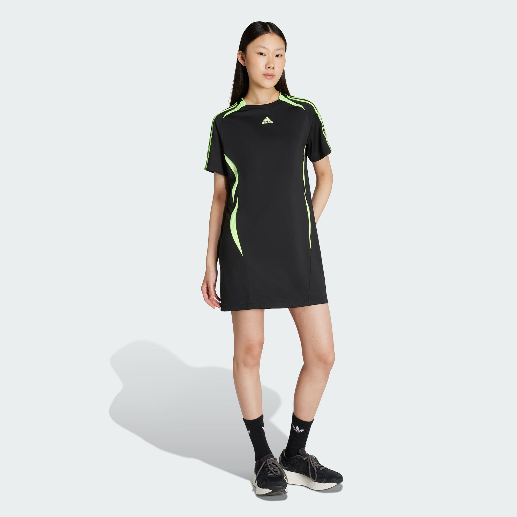 ★adidas originals★ADICOLOR TEE DRESS★追跡可 ADIDAS ORIGINALS Teamgeist Adicolor Tee Dress Black / Signal