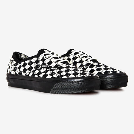 VANS authentic LX AUTHENTIC 44 NOIR/BLANC HOMME