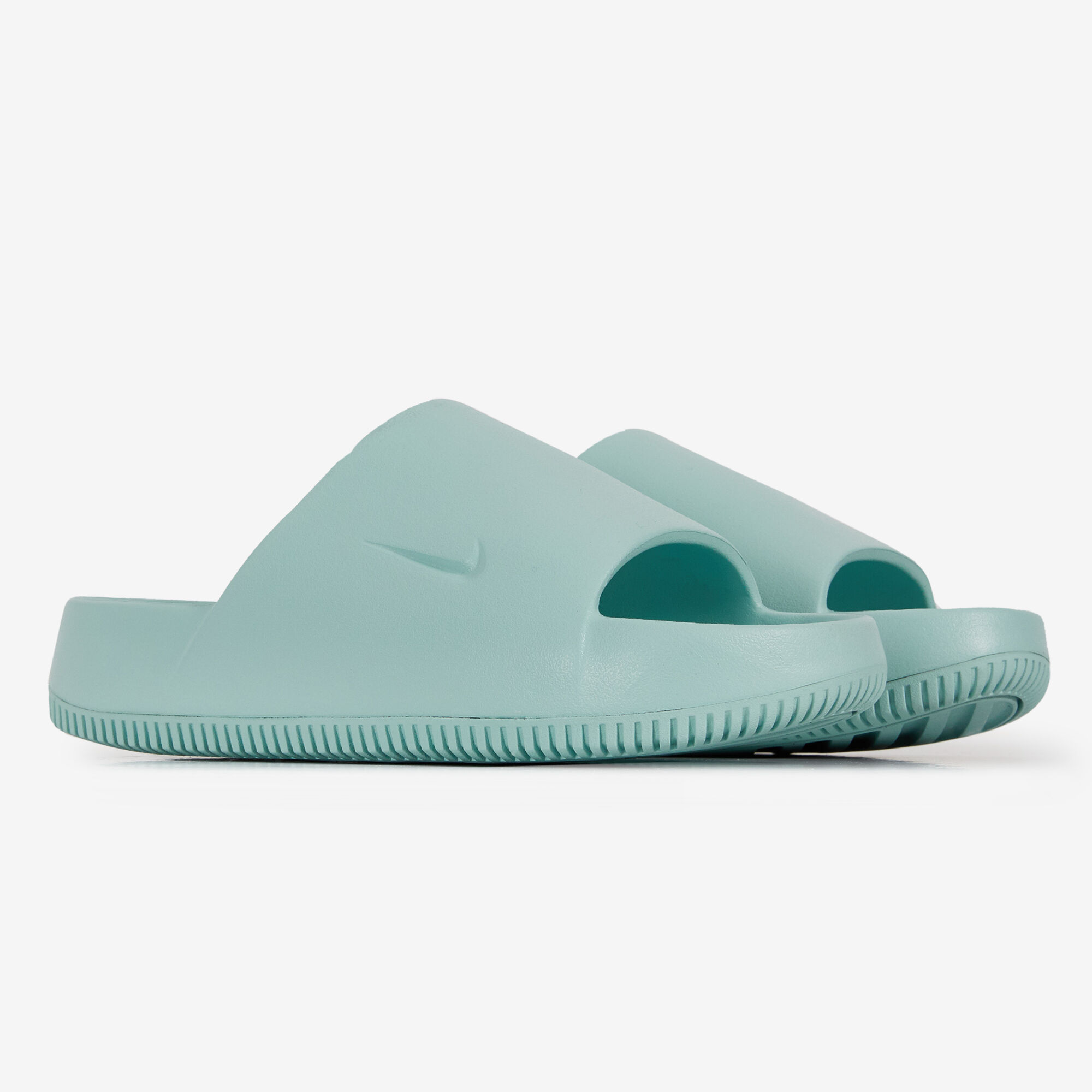 Nike outlet store slides