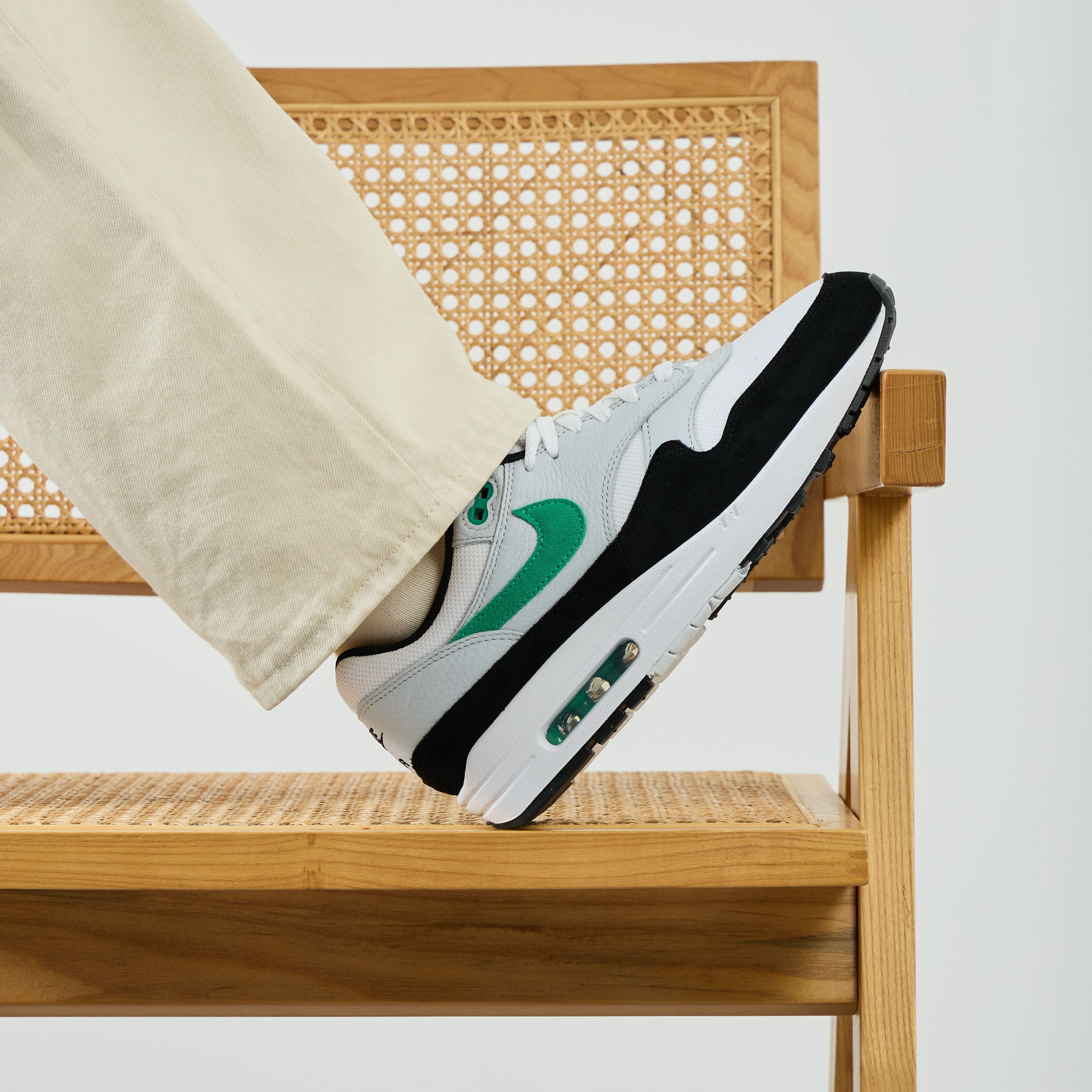 Nike air force max white new arrivals