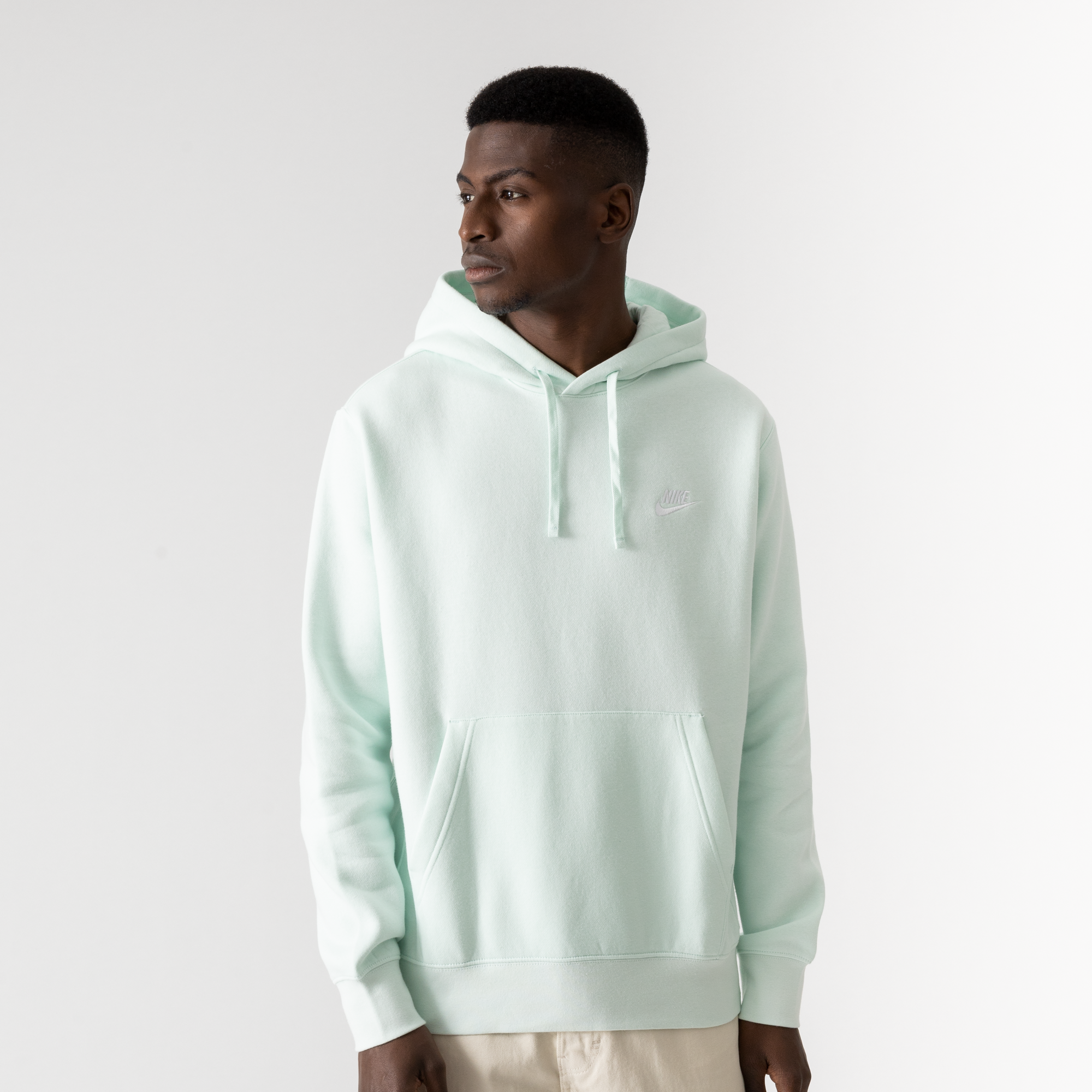 Nike hoodie club small logo clearance