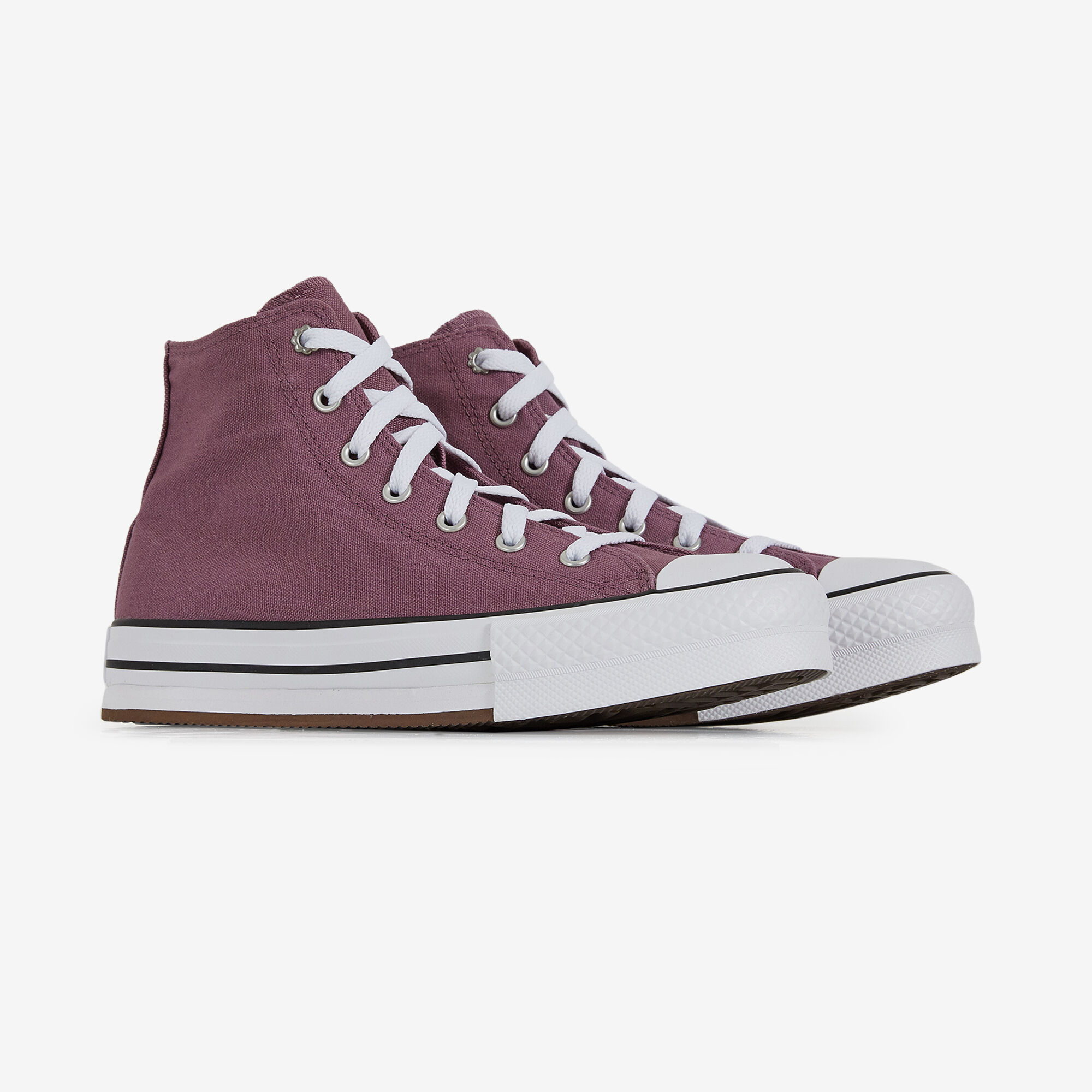 Converse lacet autour de la sales cheville