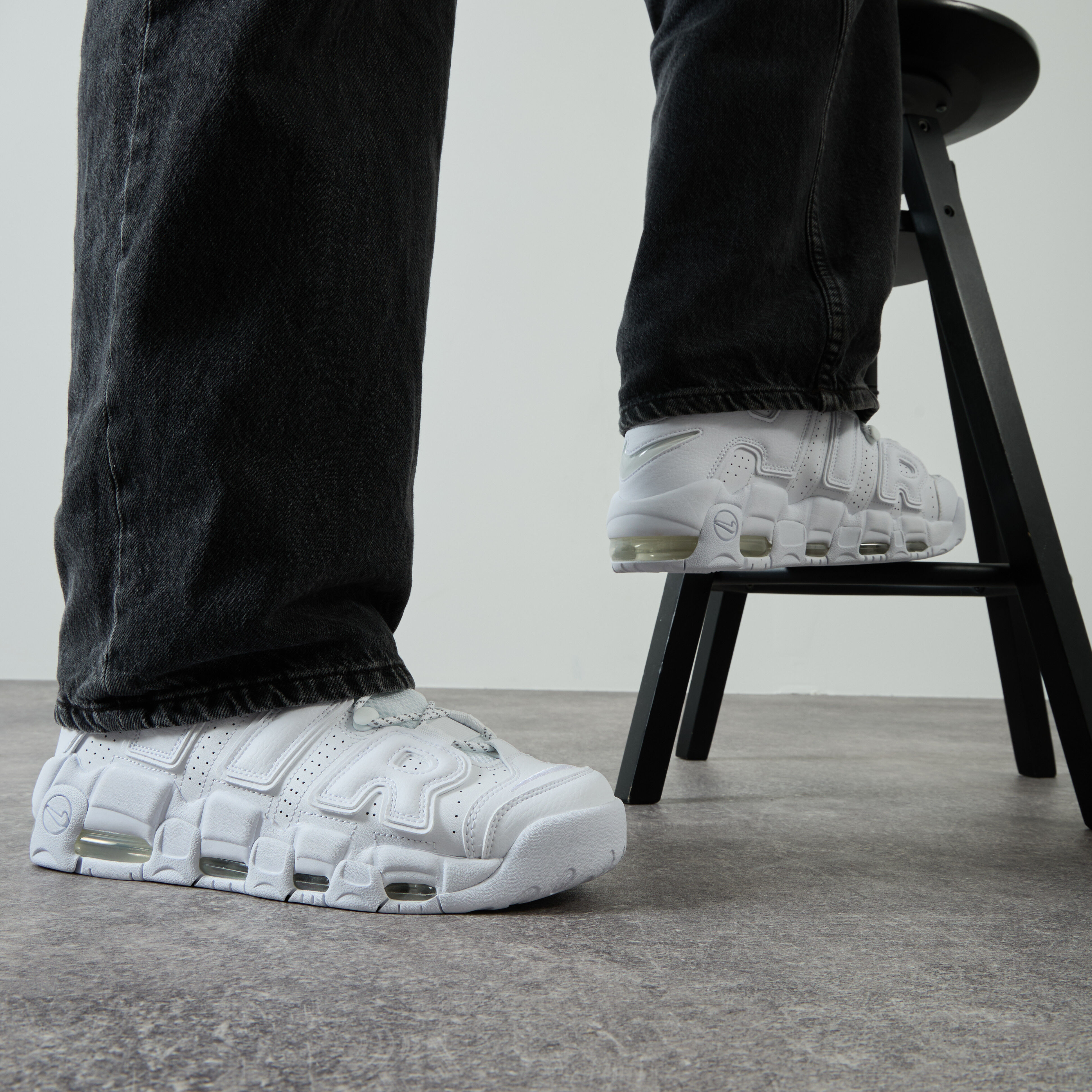 Nike uptempo white on feet 2025